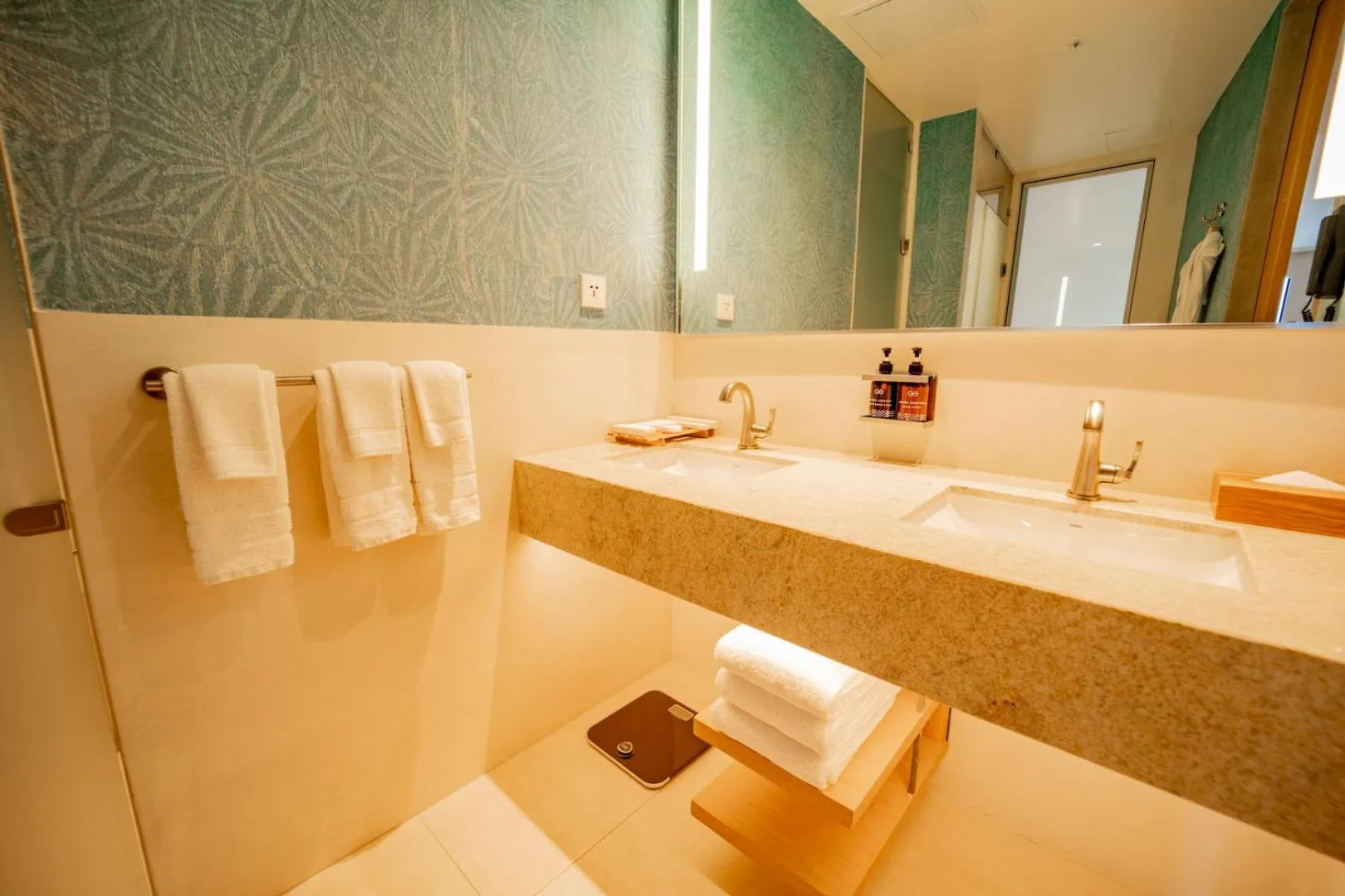 Bathroom in GO Quito Hotel