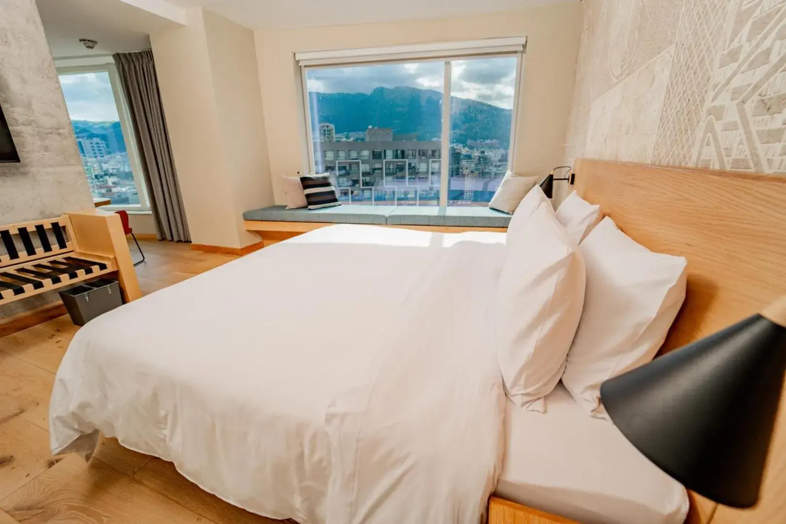 Photo of the whole room, Bed in GO Quito Hotel Photo of the whole room, Bed in GO Quito Hotel