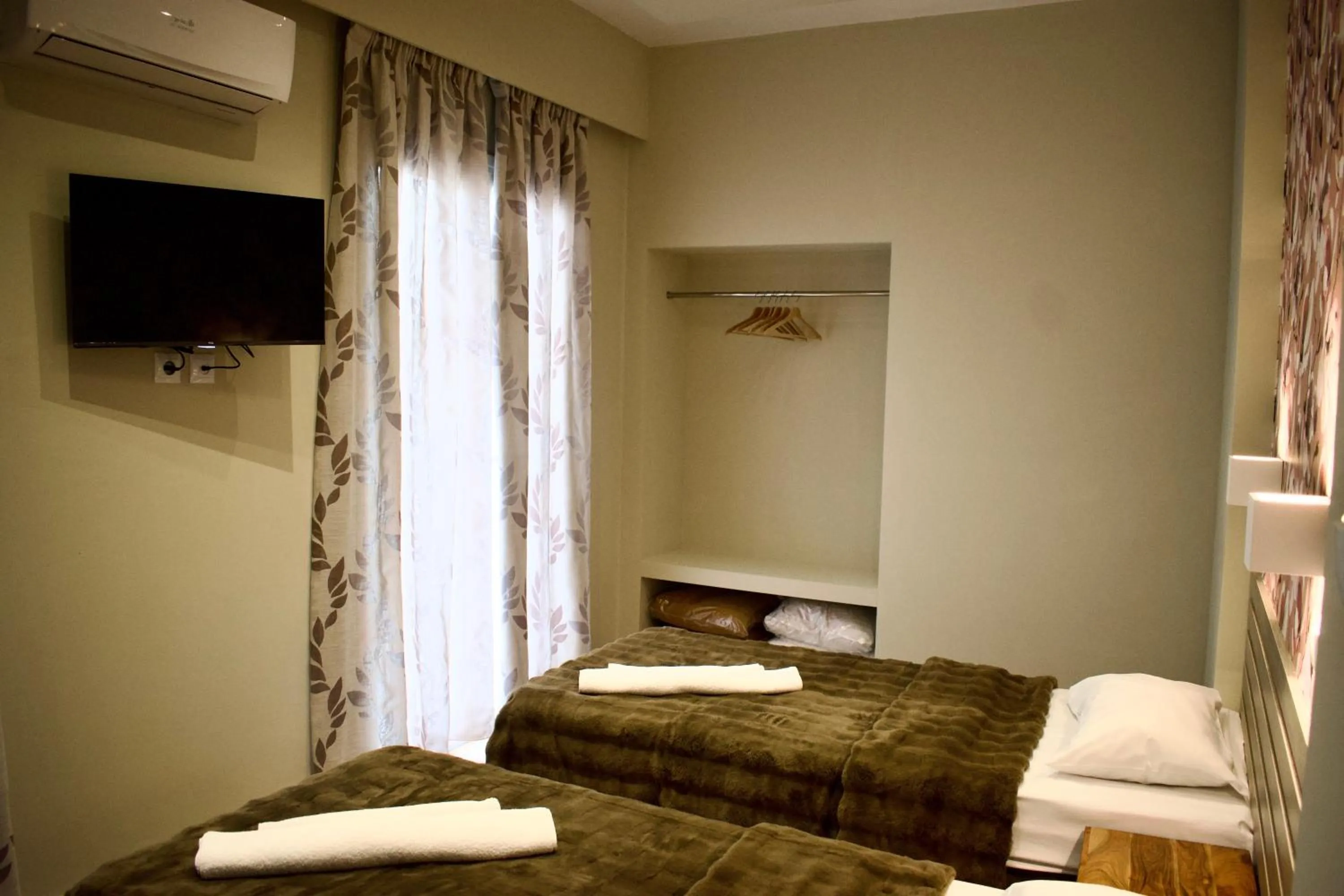 Bed in Nafsika Hotel Athens Centre