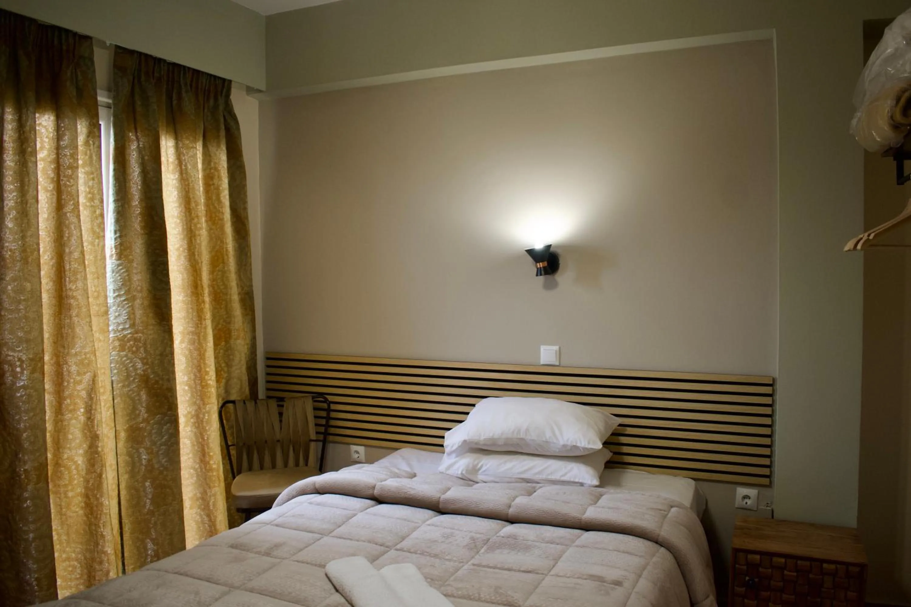 Bed in Nafsika Hotel Athens Centre