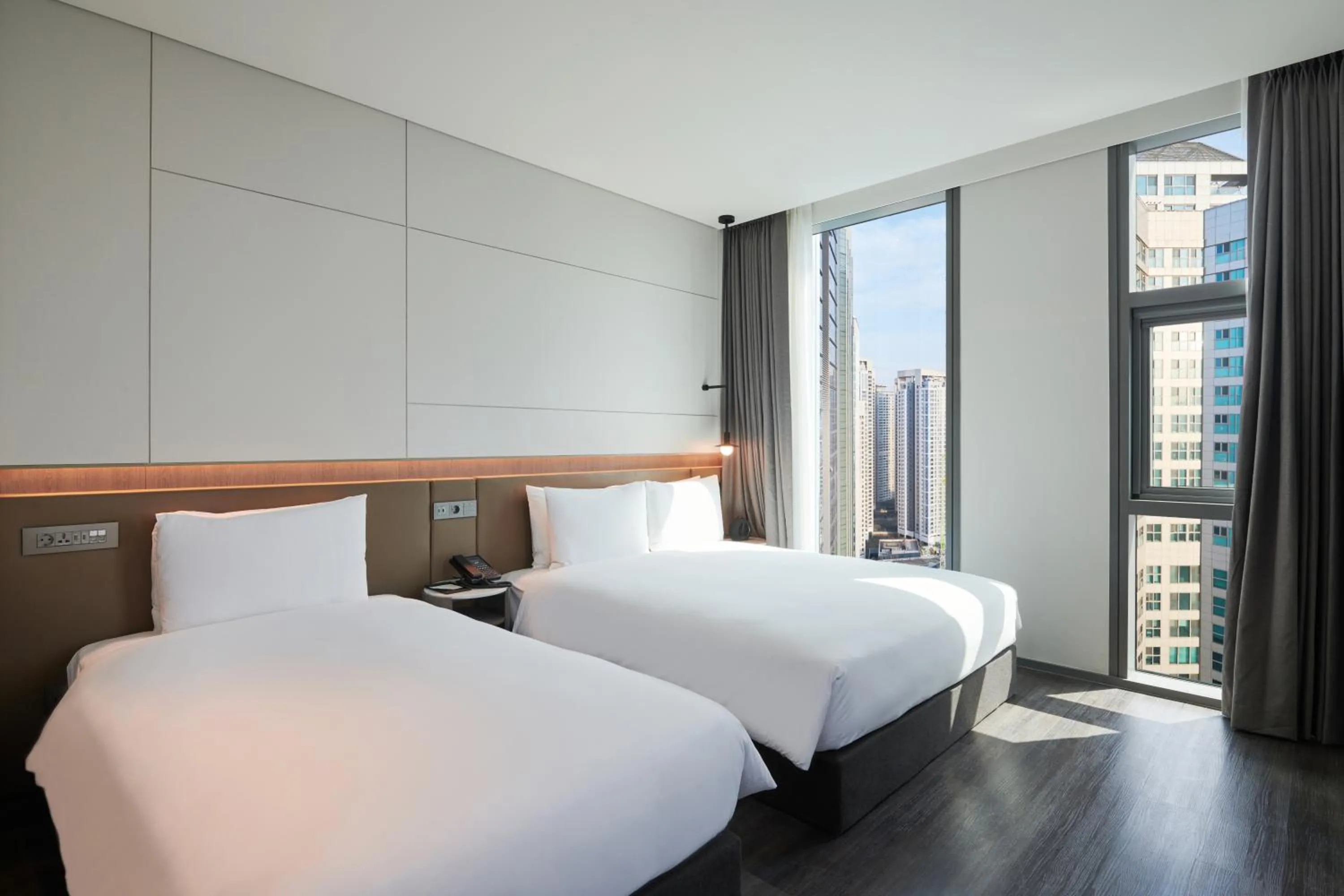 Bed in Nine Tree Premier ROKAUS Hotel Seoul Yongsan