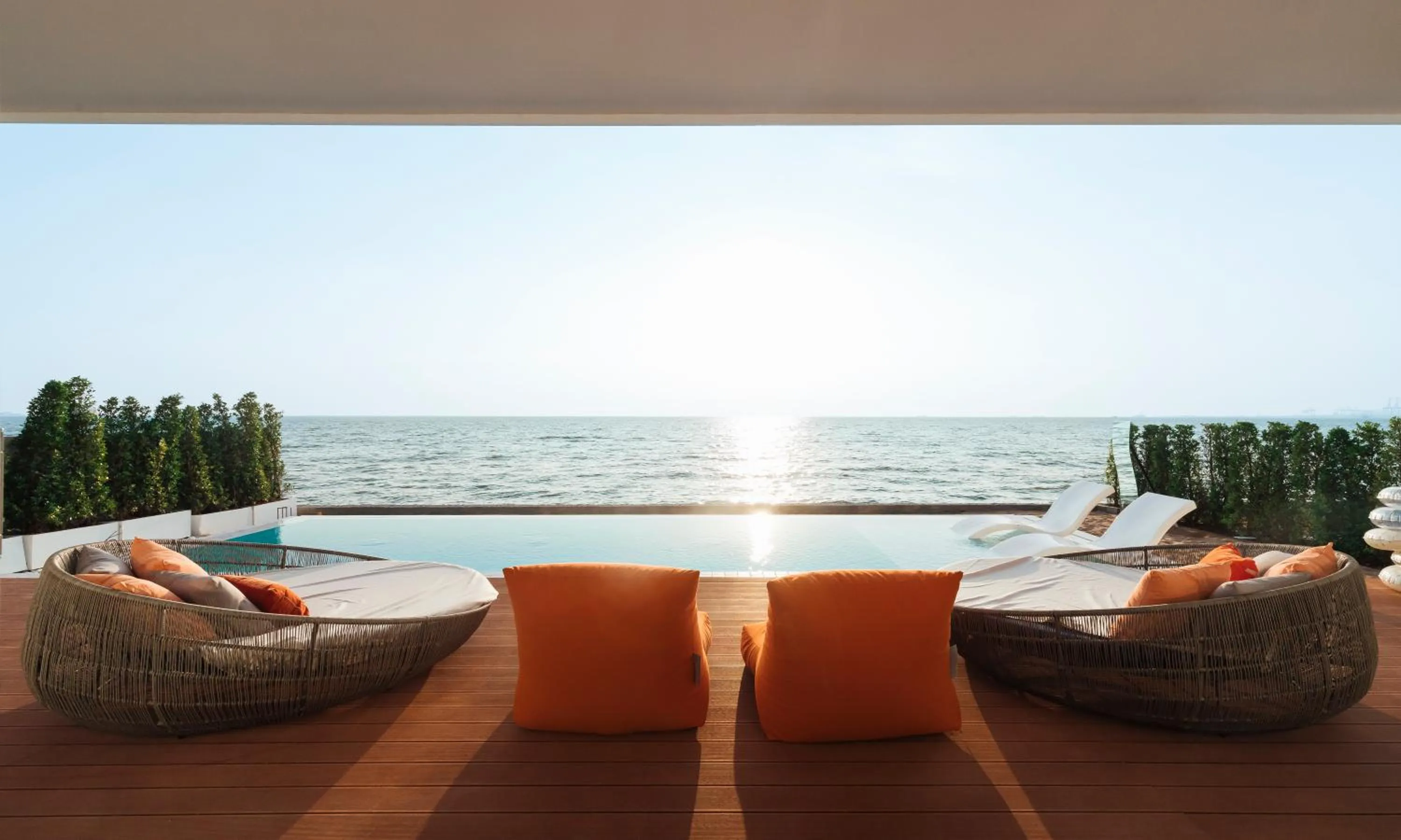 Patio in Sea Season Pool Villa Pattaya