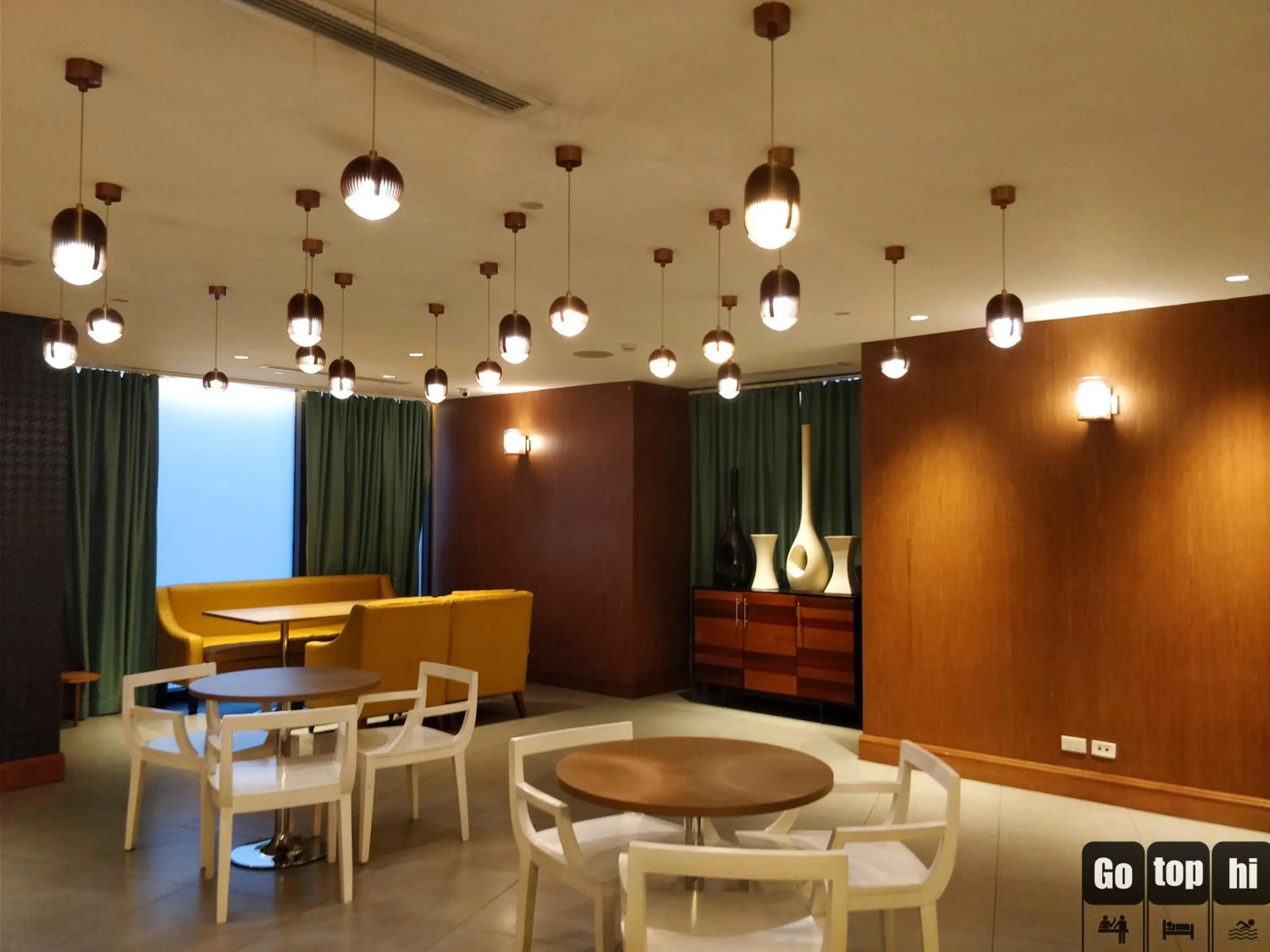 Meeting/conference room in The Knightsbridge Residences