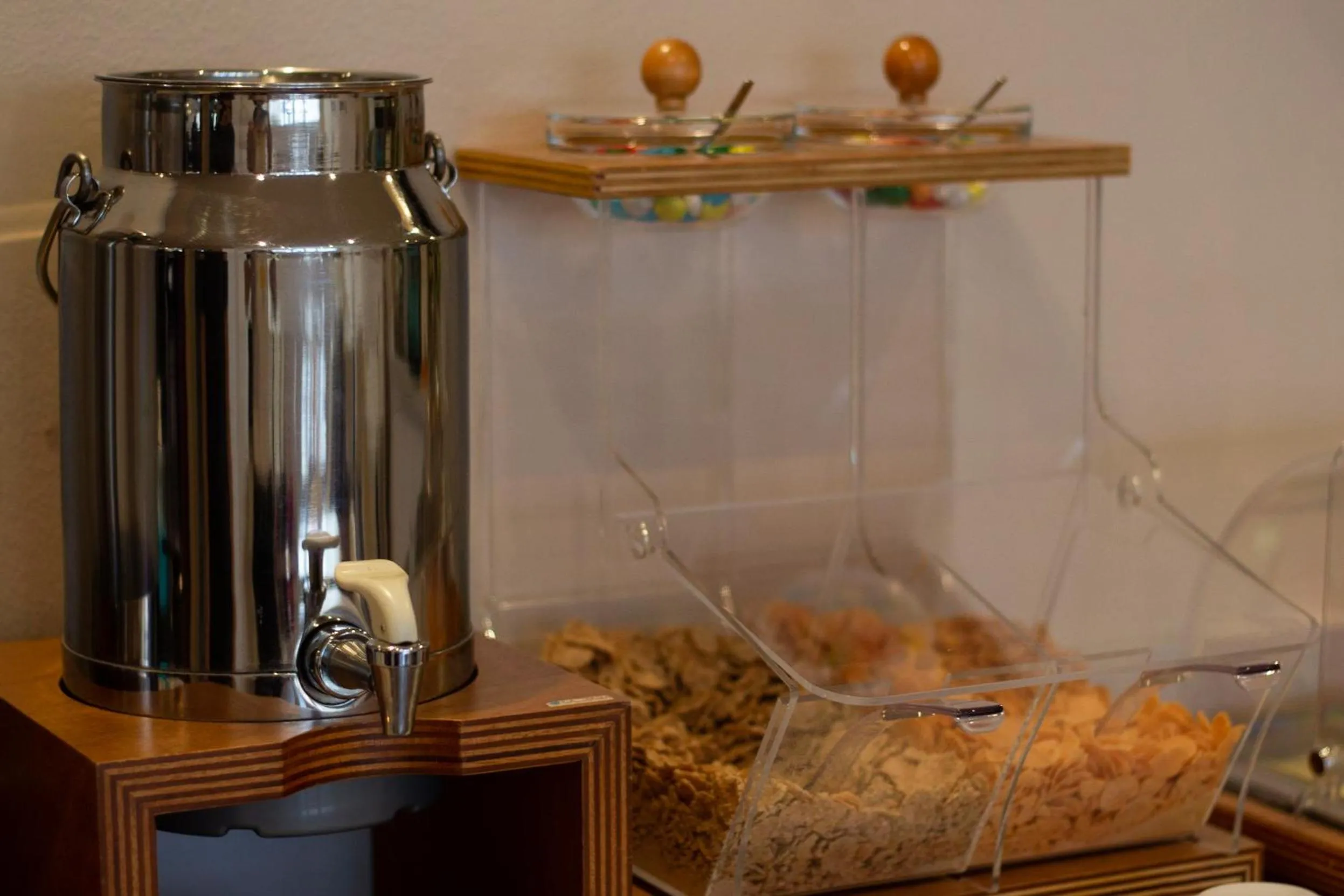 Buffet breakfast in Anemoni Piraeus Hotel