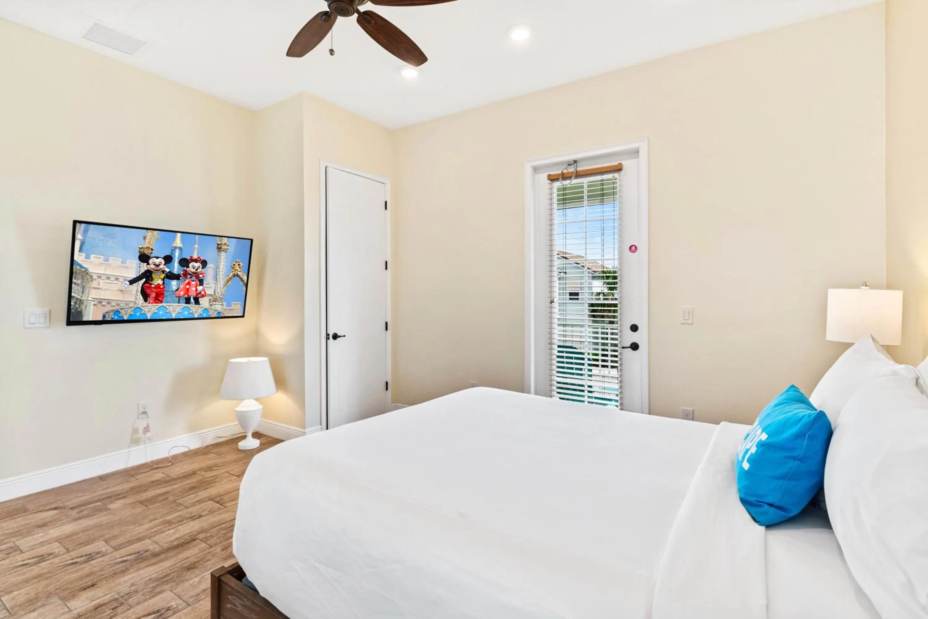 Other, Bed in 3000 Latitude Lane