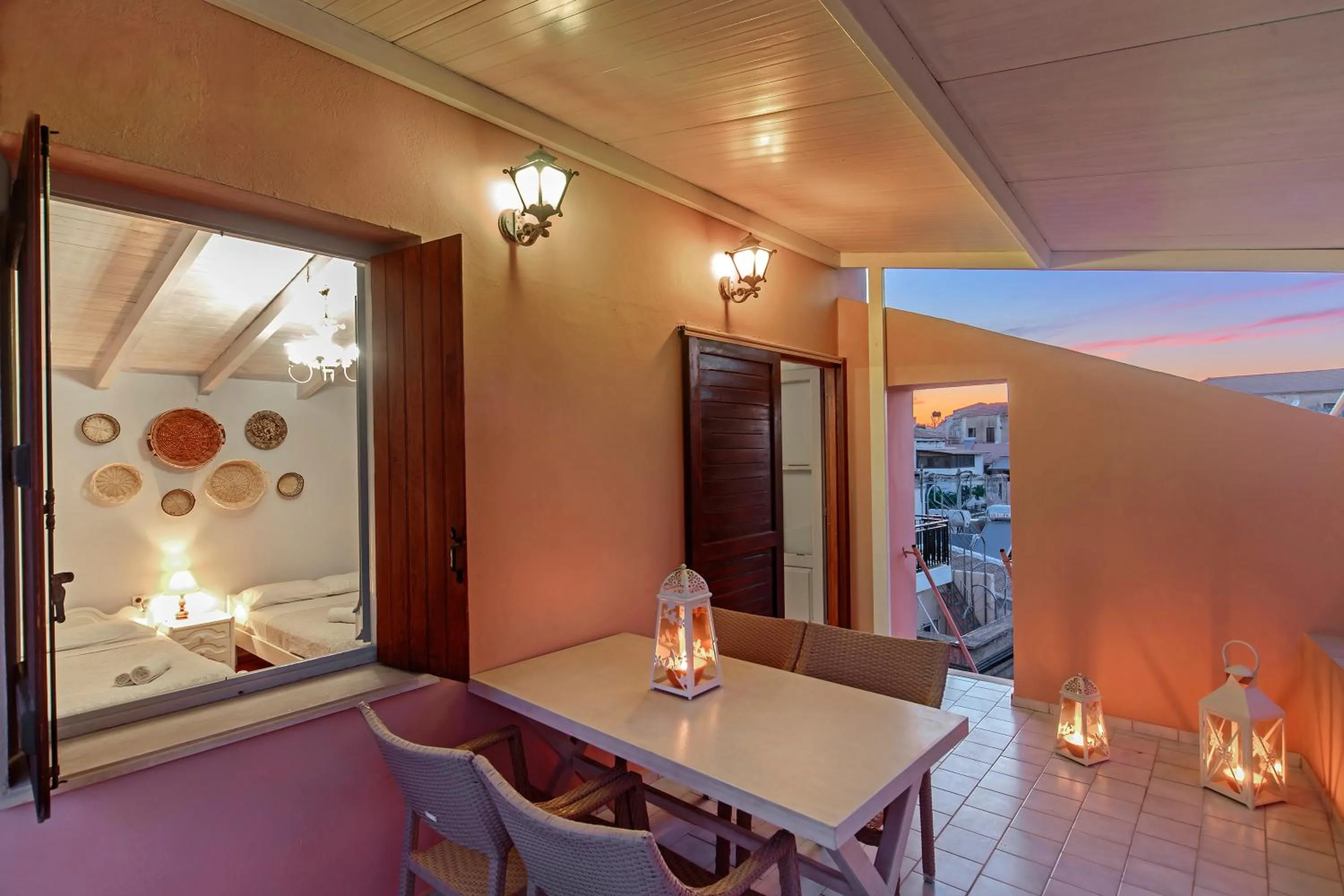 Balcony/Terrace in KasteliSuites