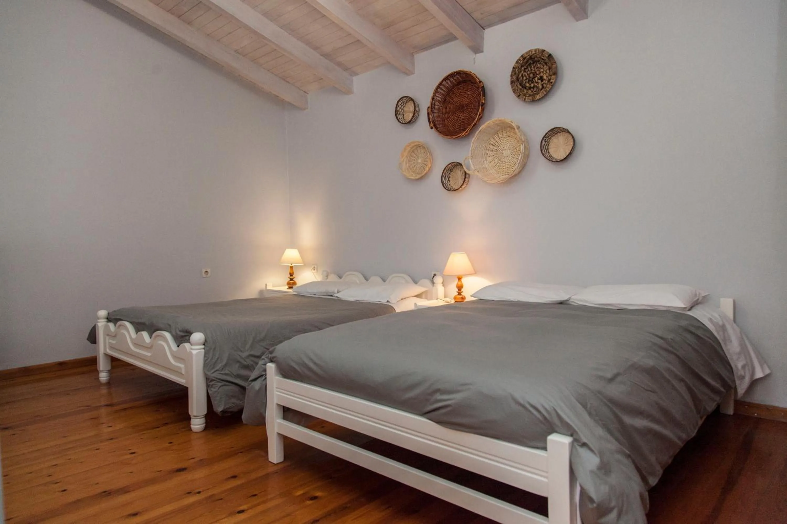 Bed in KasteliSuites