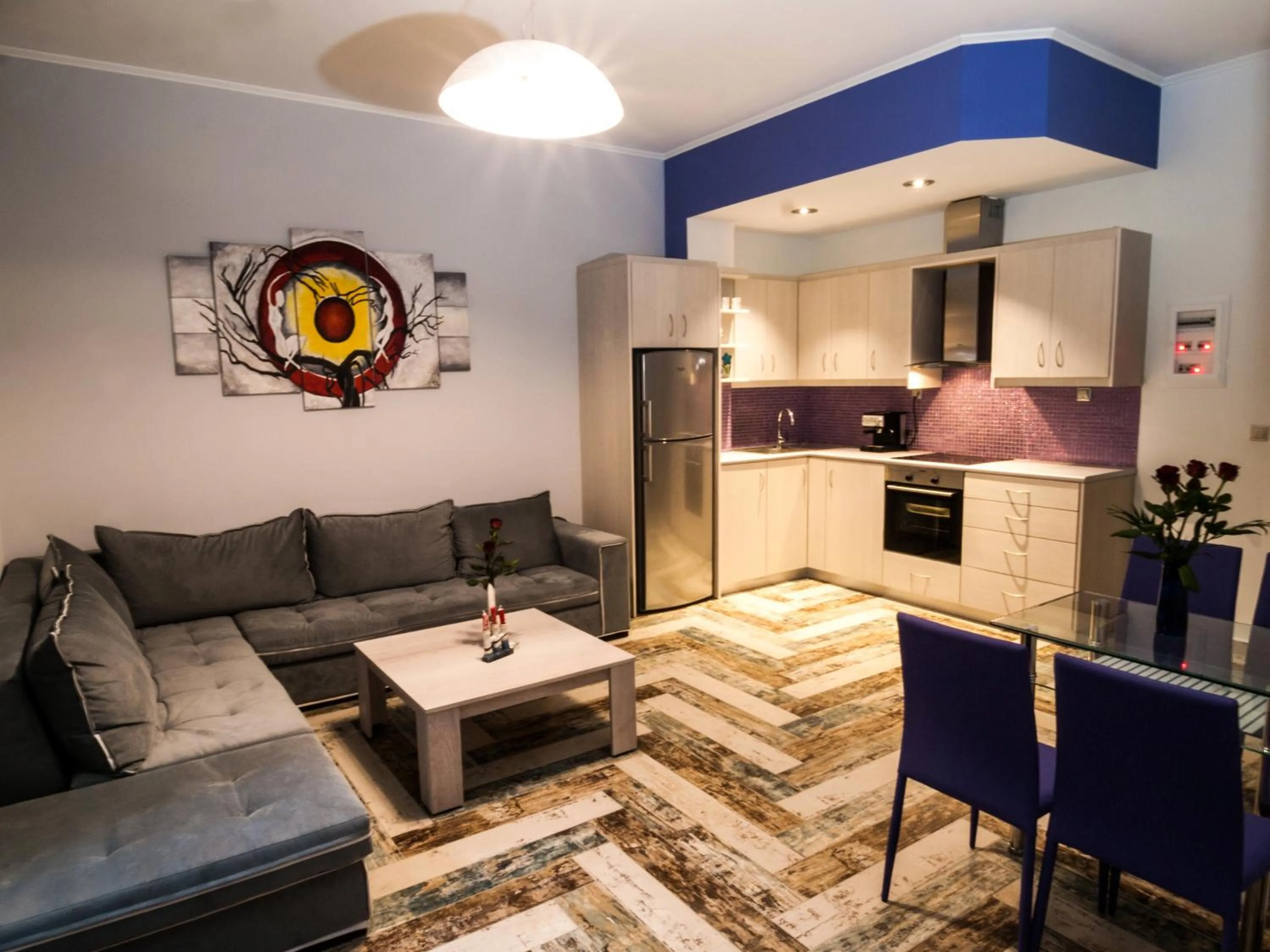 Kitchen or kitchenette in KasteliSuites