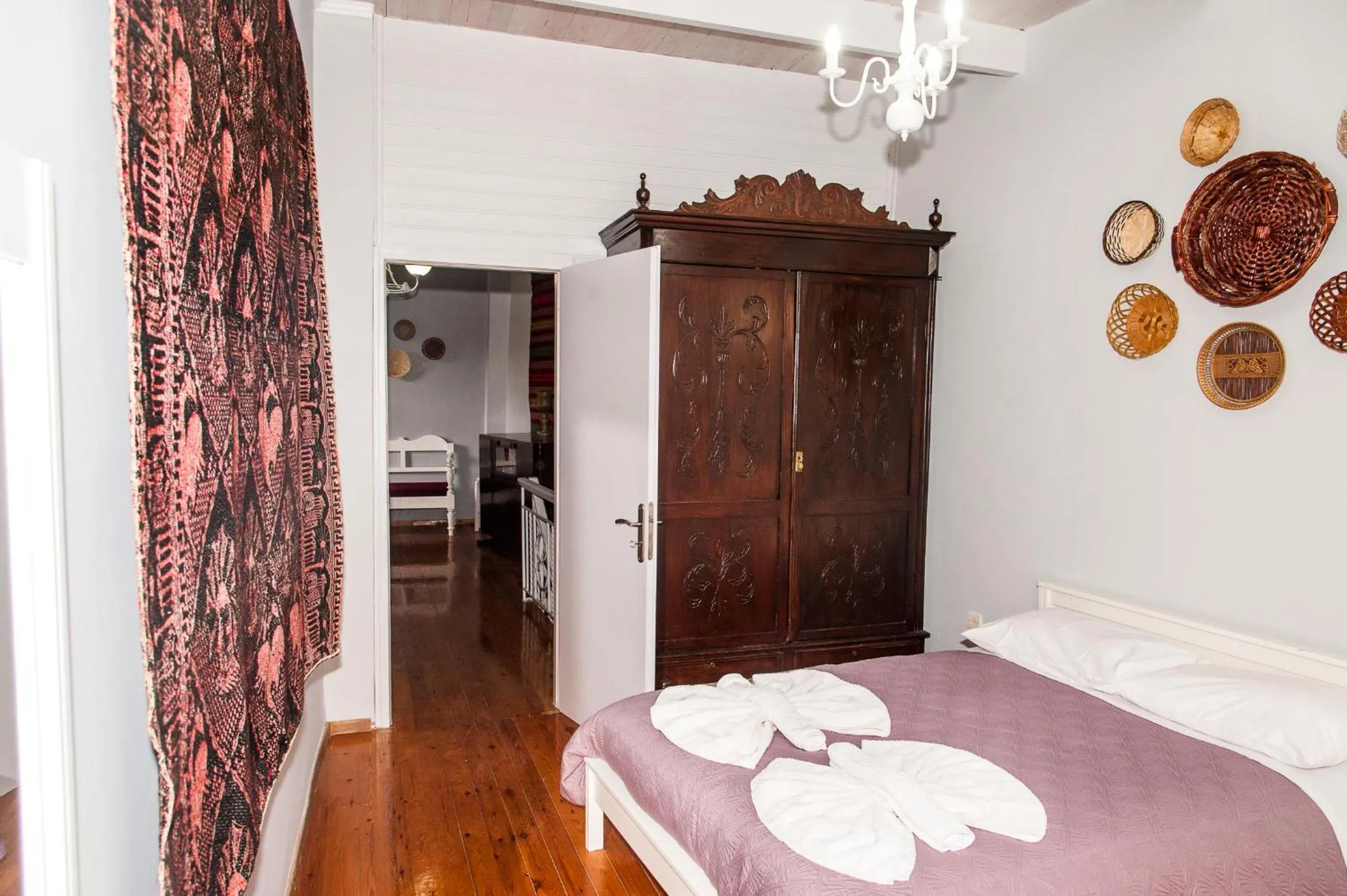 Bedroom in KasteliSuites