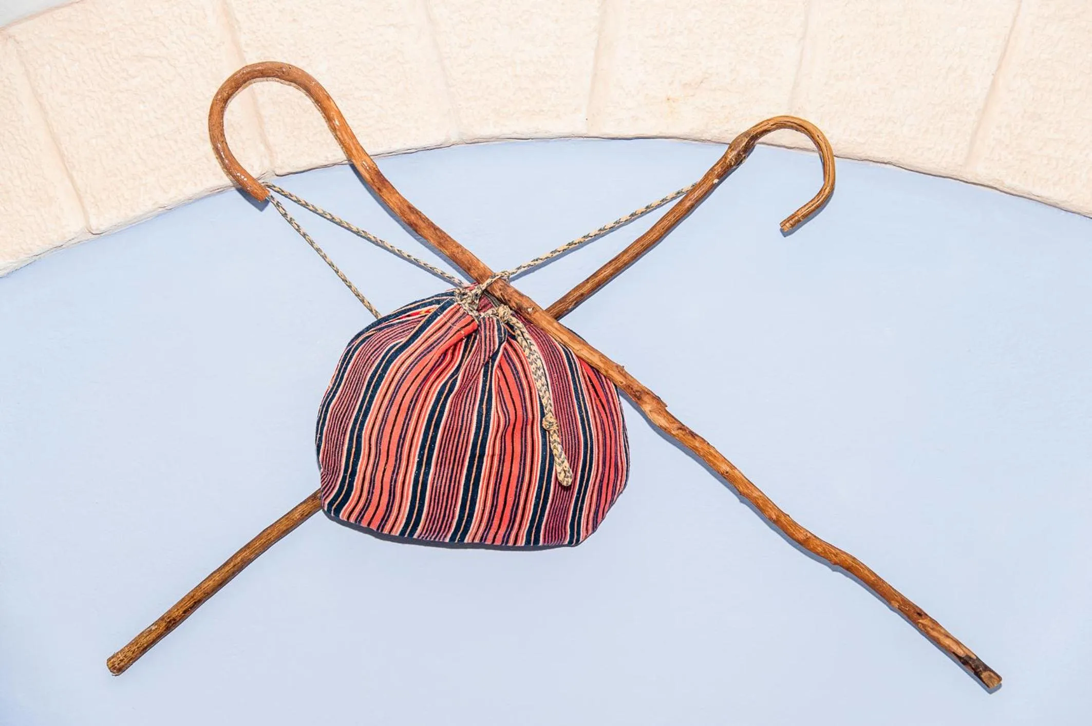 Decorative detail in KasteliSuites