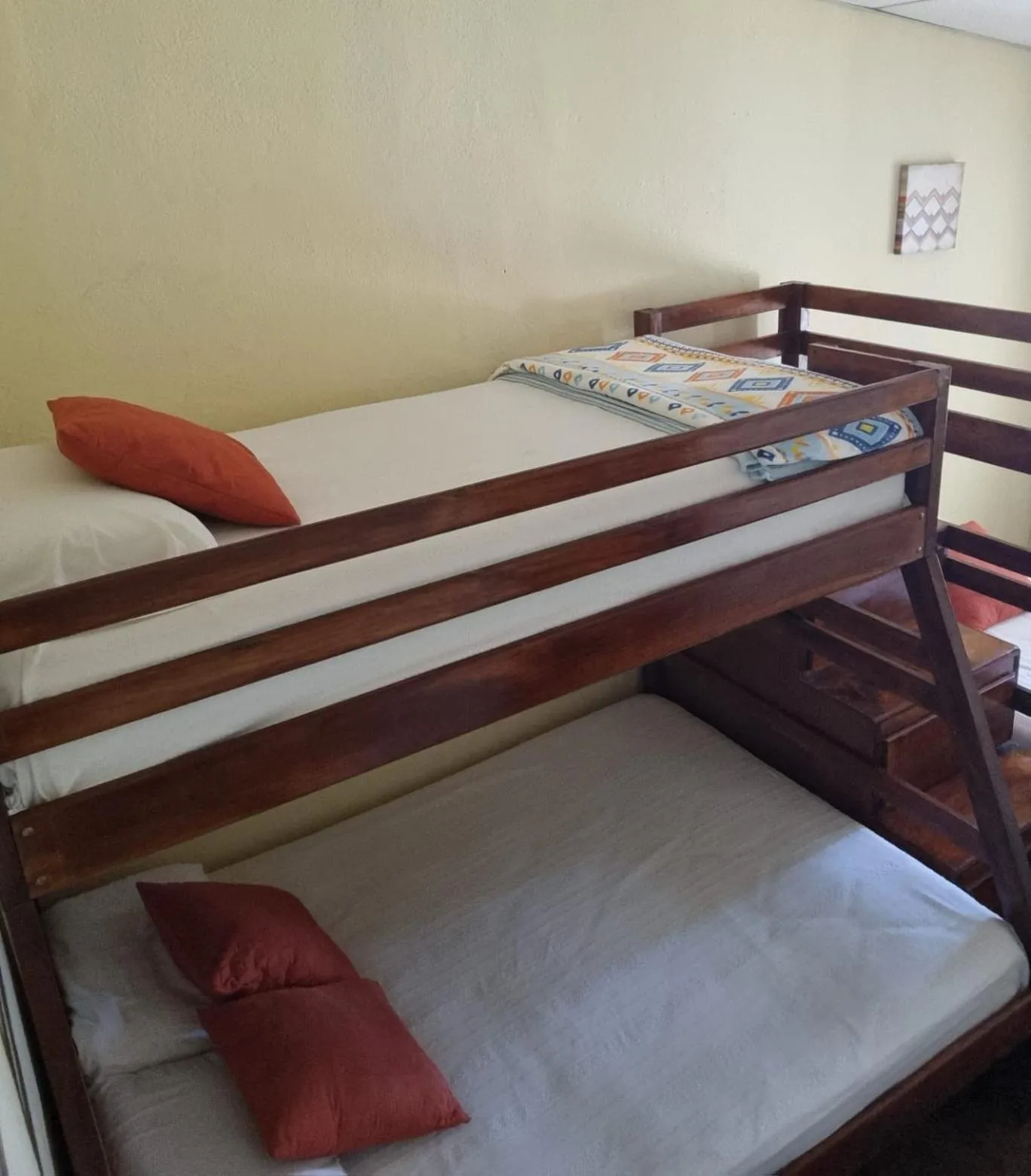 Bed in AZURA HOTEL BOUTIQUE