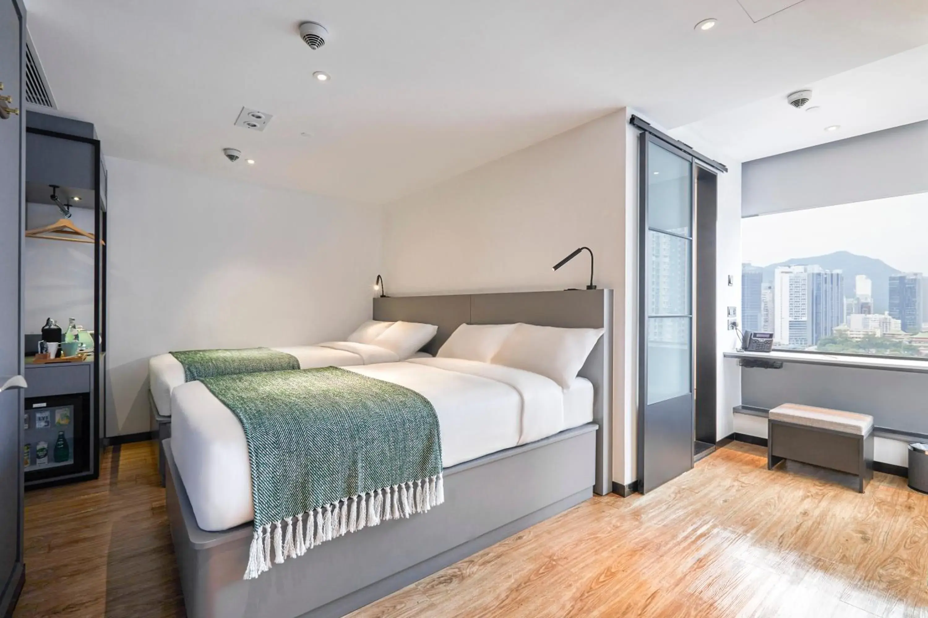 Deluxe Family Room in Urbanwood Ap Lei Chau Deluxe Family Room in Urbanwood Ap Lei Chau