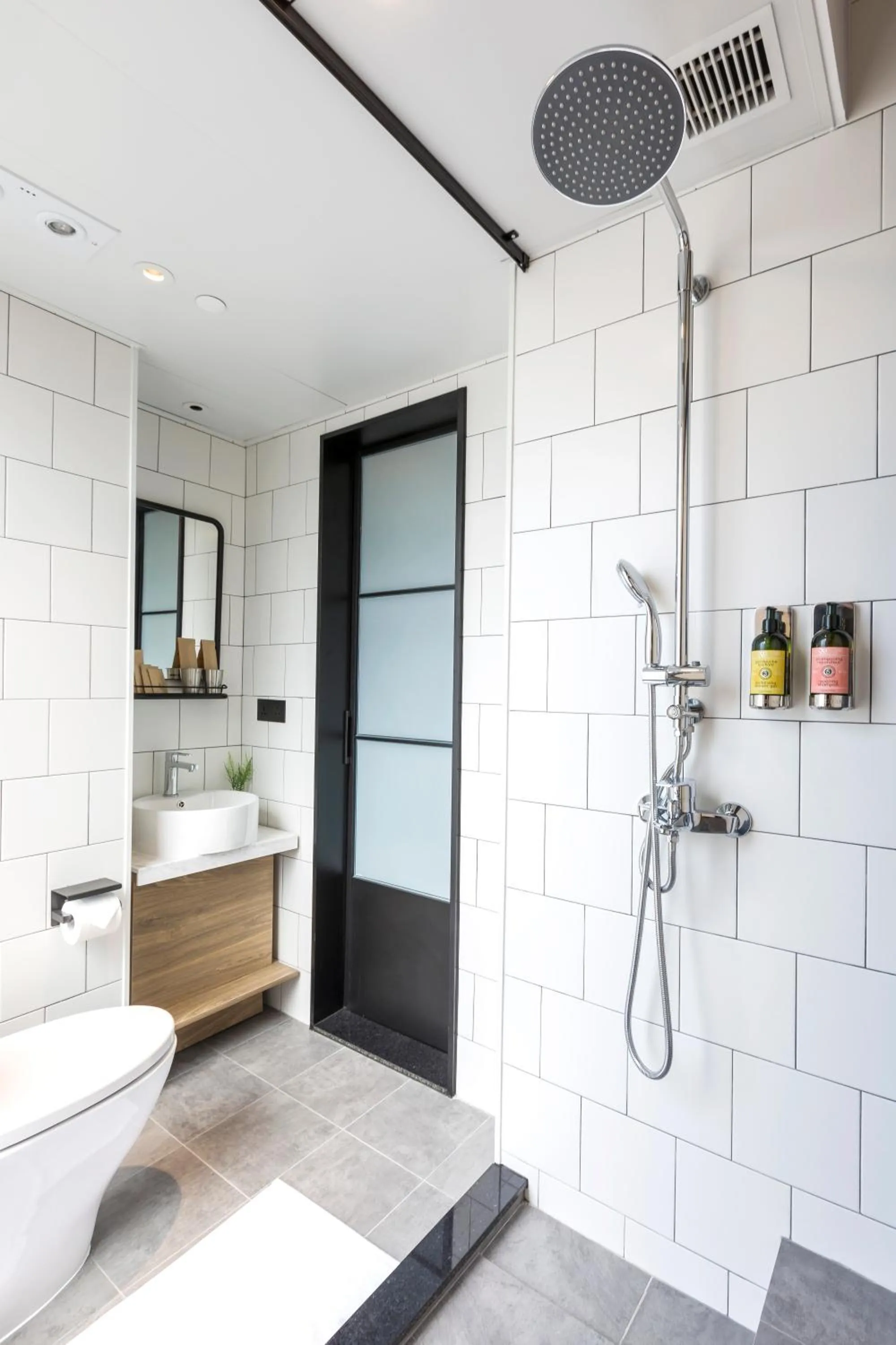 Shower in Urbanwood Ap Lei Chau