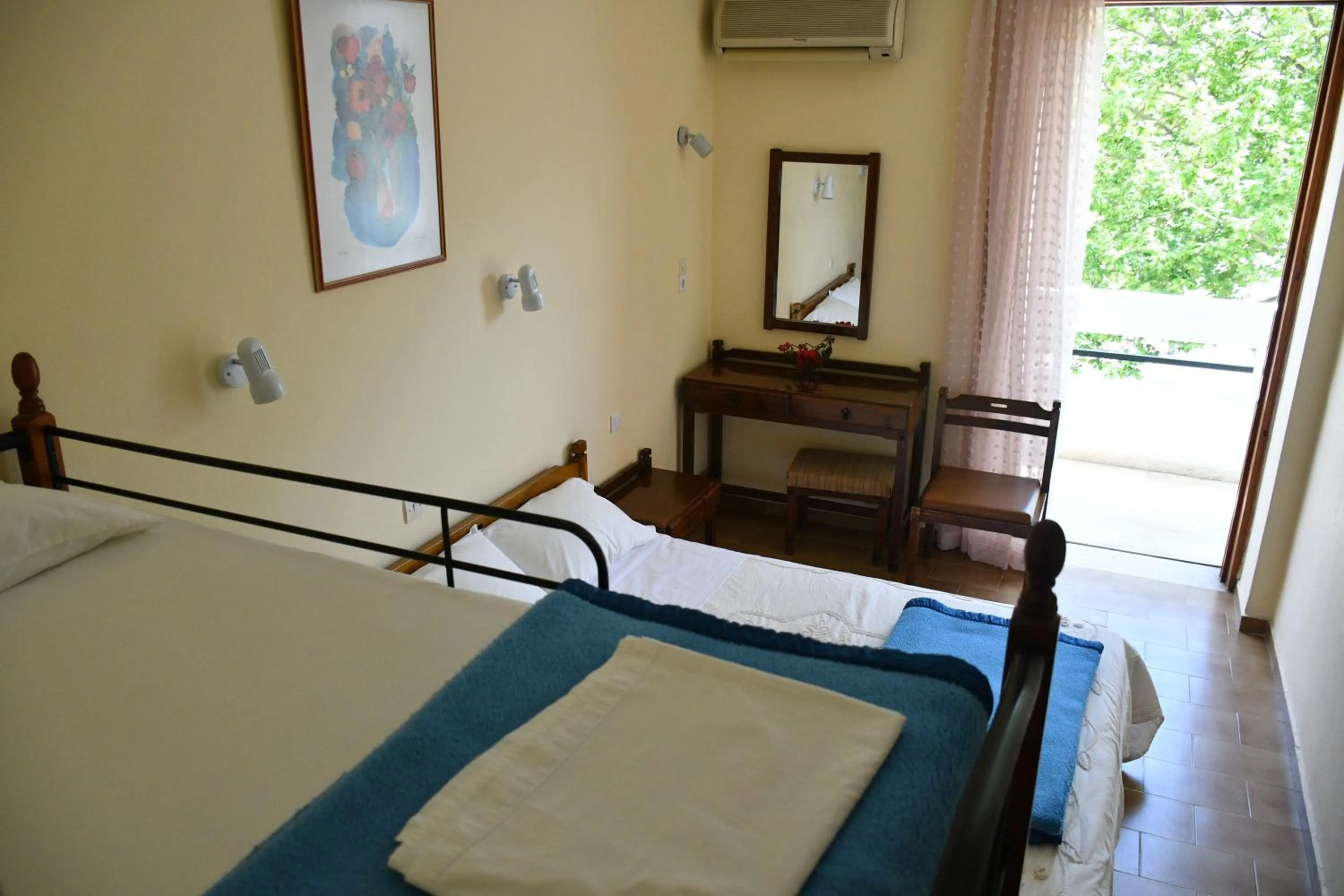 Natural landscape, Bed in Hotel Hercules