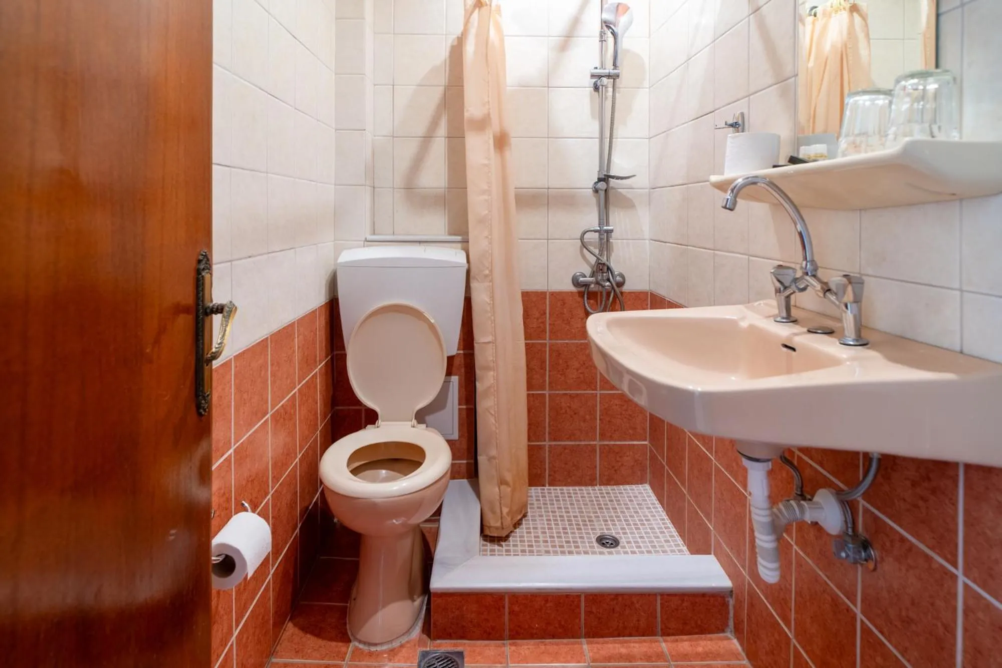 Bathroom in Hotel Hercules