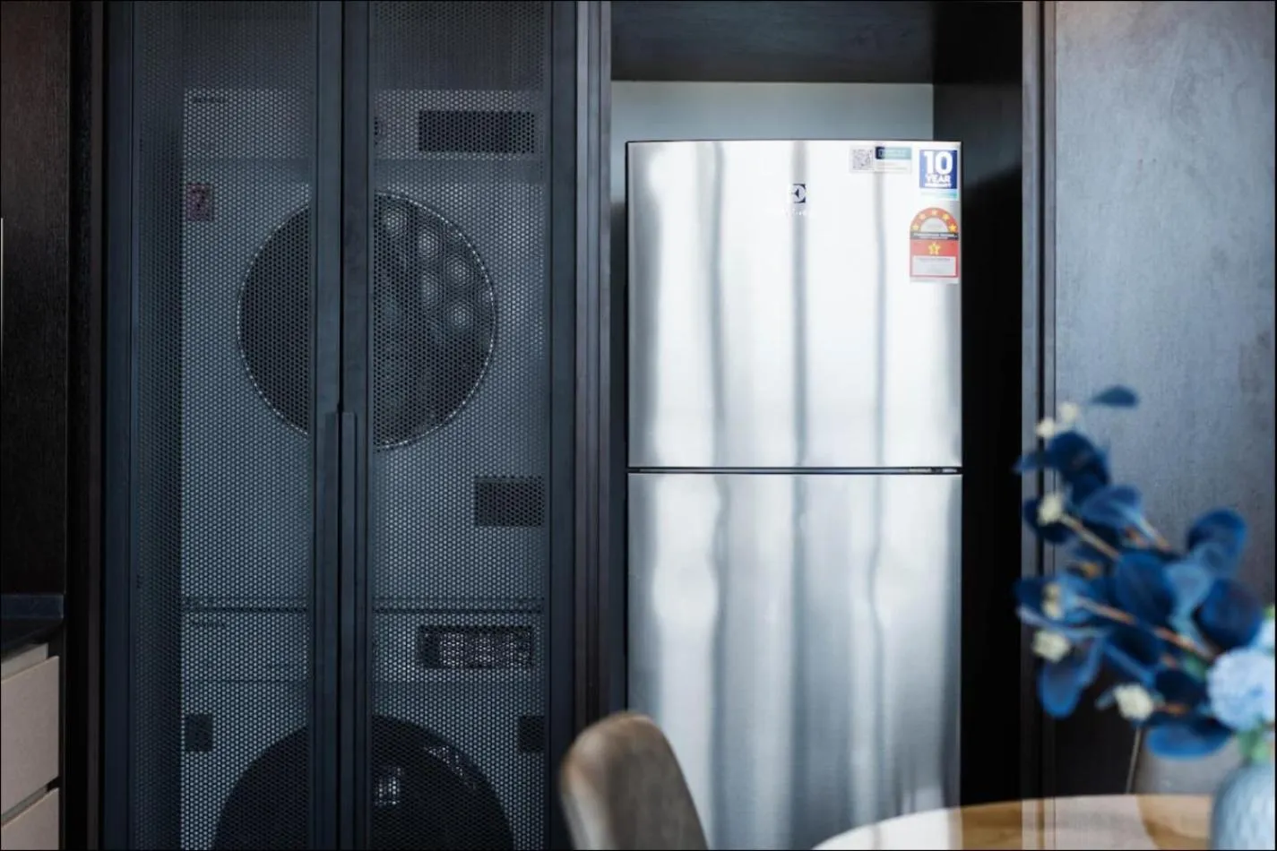 washing machine in Scarletz Suites KLCC Twin Tower by Purple Orchid