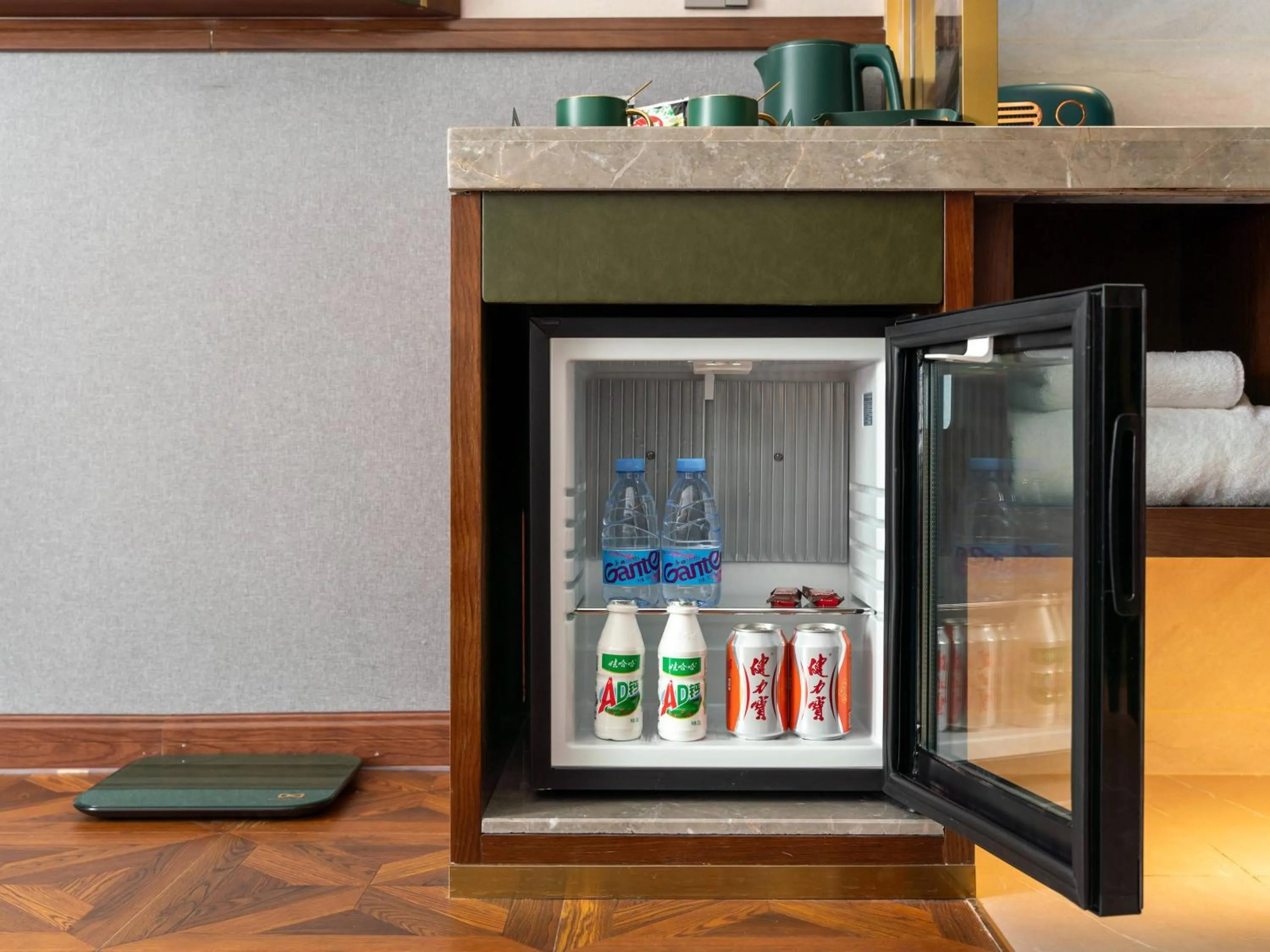 minibar in Nost algia S Hotel Beijing Liangxiang University Town