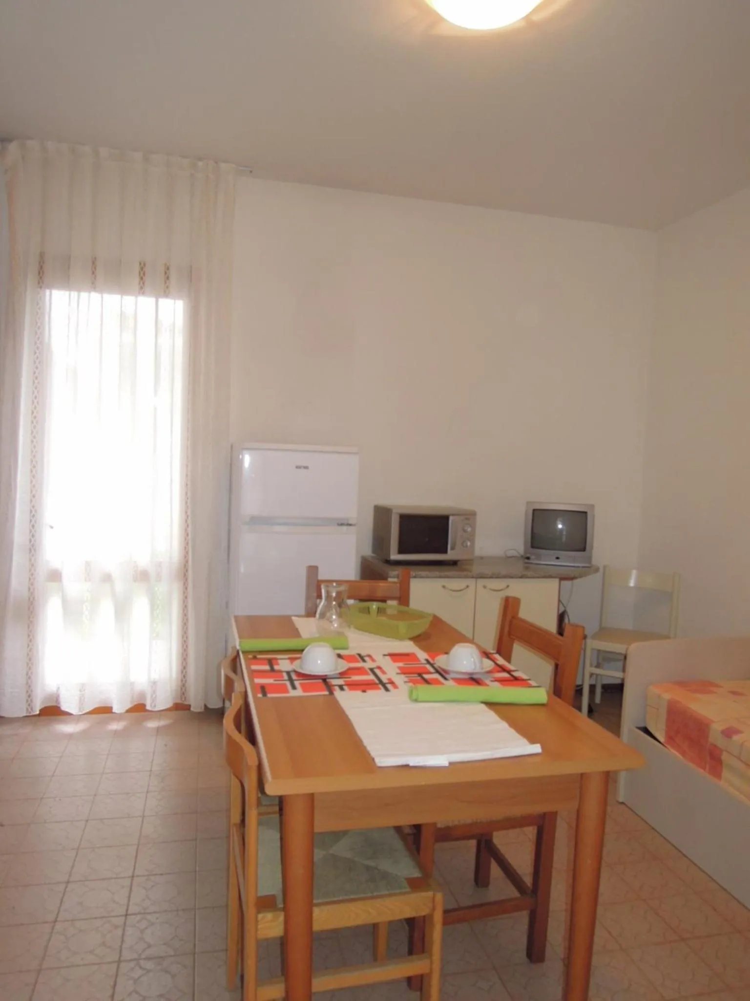 Nice flat for 6 guests with private garden