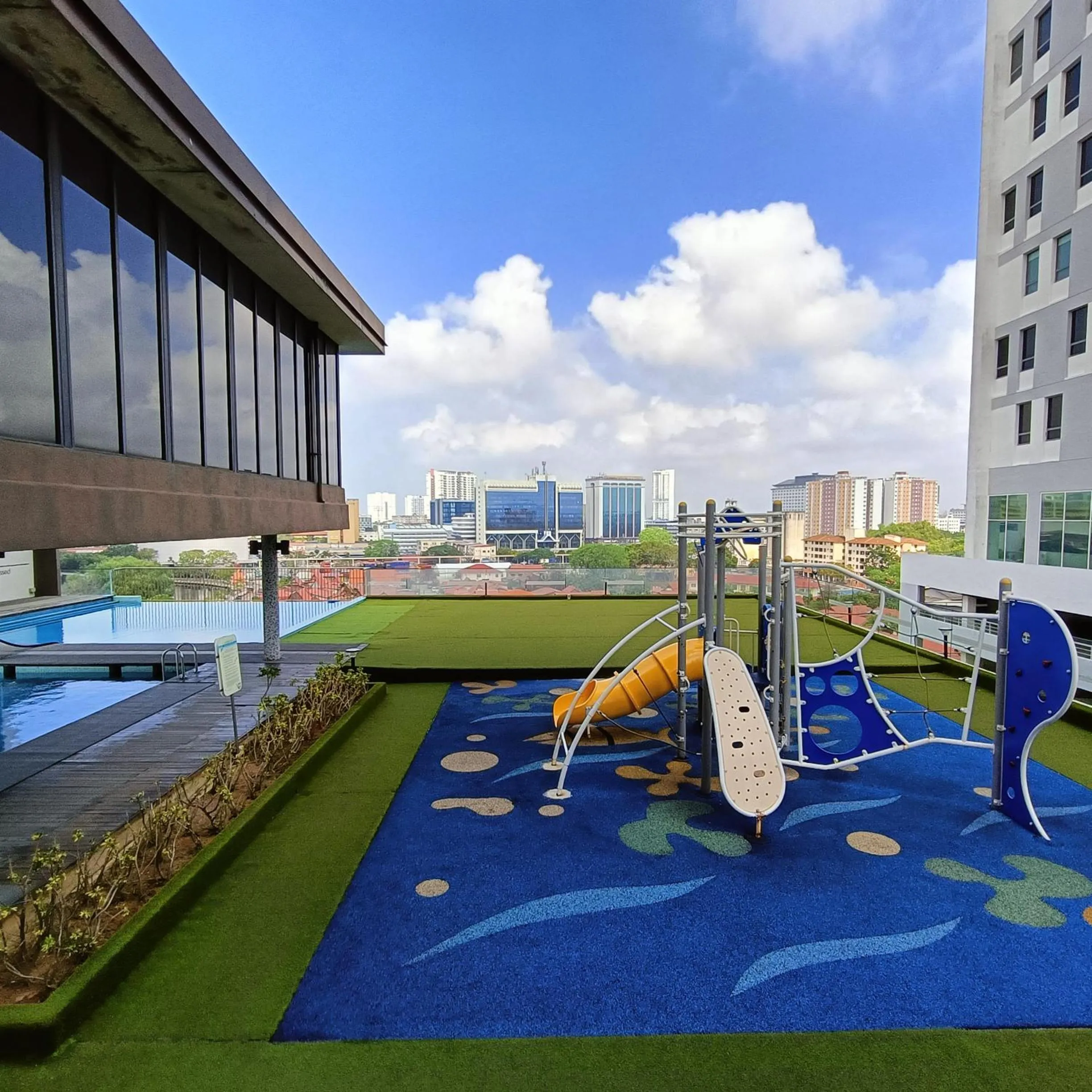 Children play ground in Melaka Studio Suites