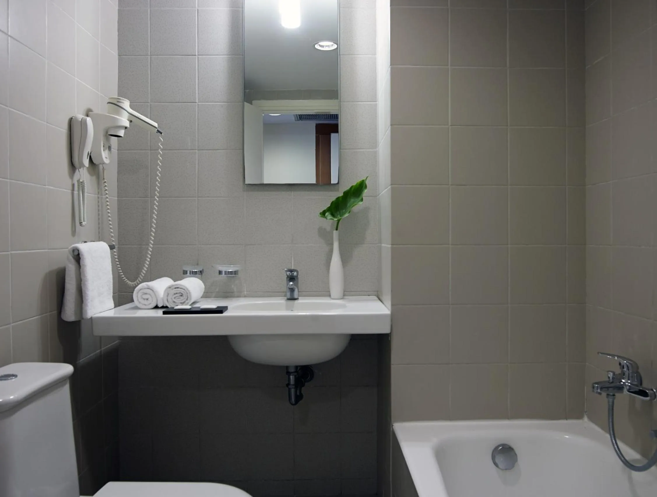 Toilet in Angela Downtown Hotel