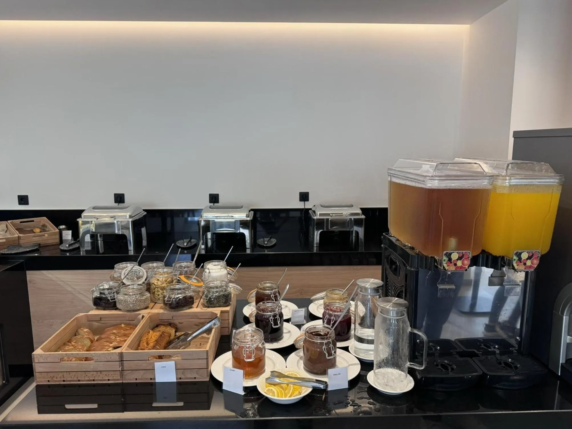 Buffet breakfast in Angela Downtown Hotel