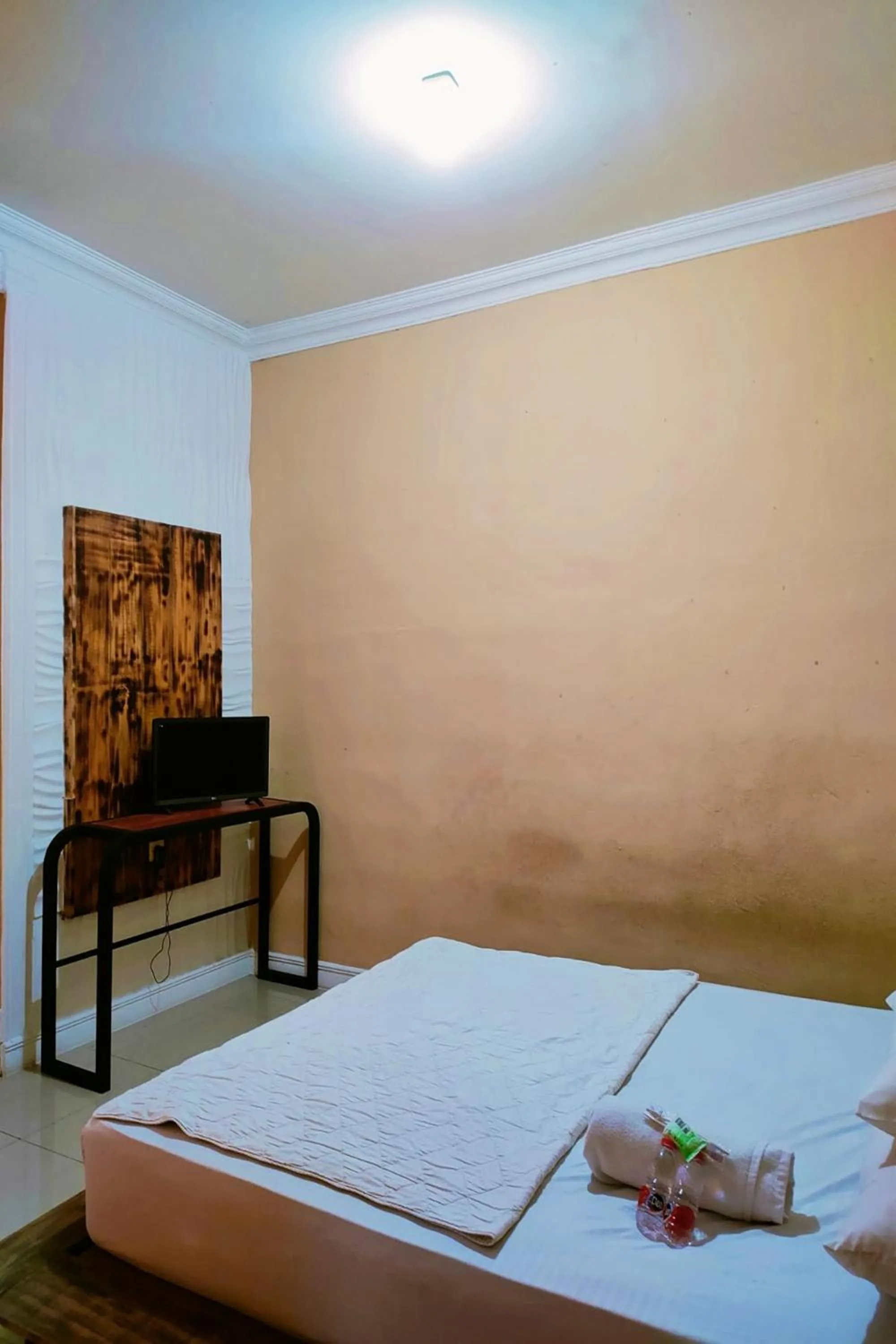 Bed in Pondok Sabaraya Haji Juanda Cikampek Purwakarta