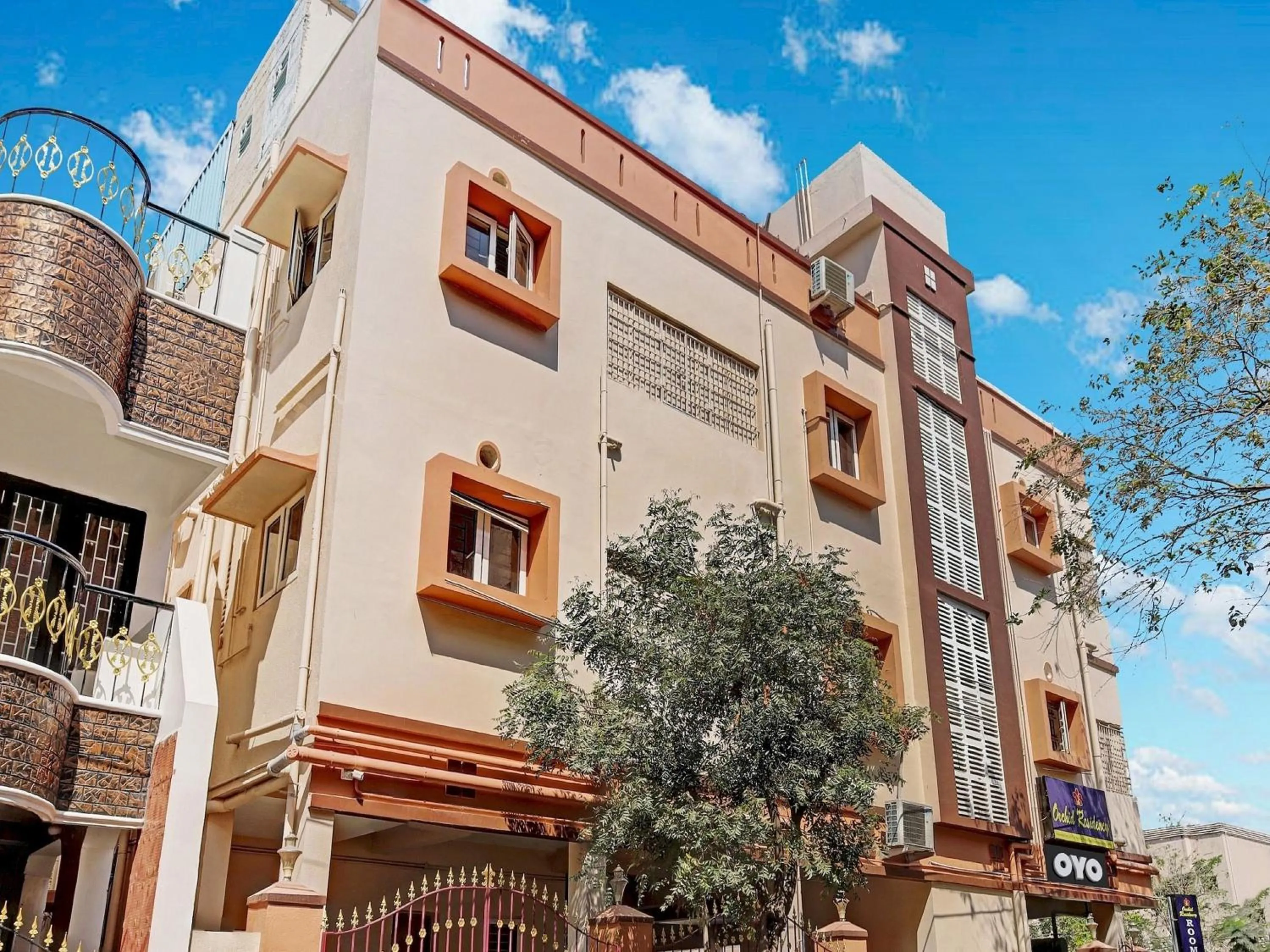 Facade/entrance in Collection O Orchid Residency Medavakkam