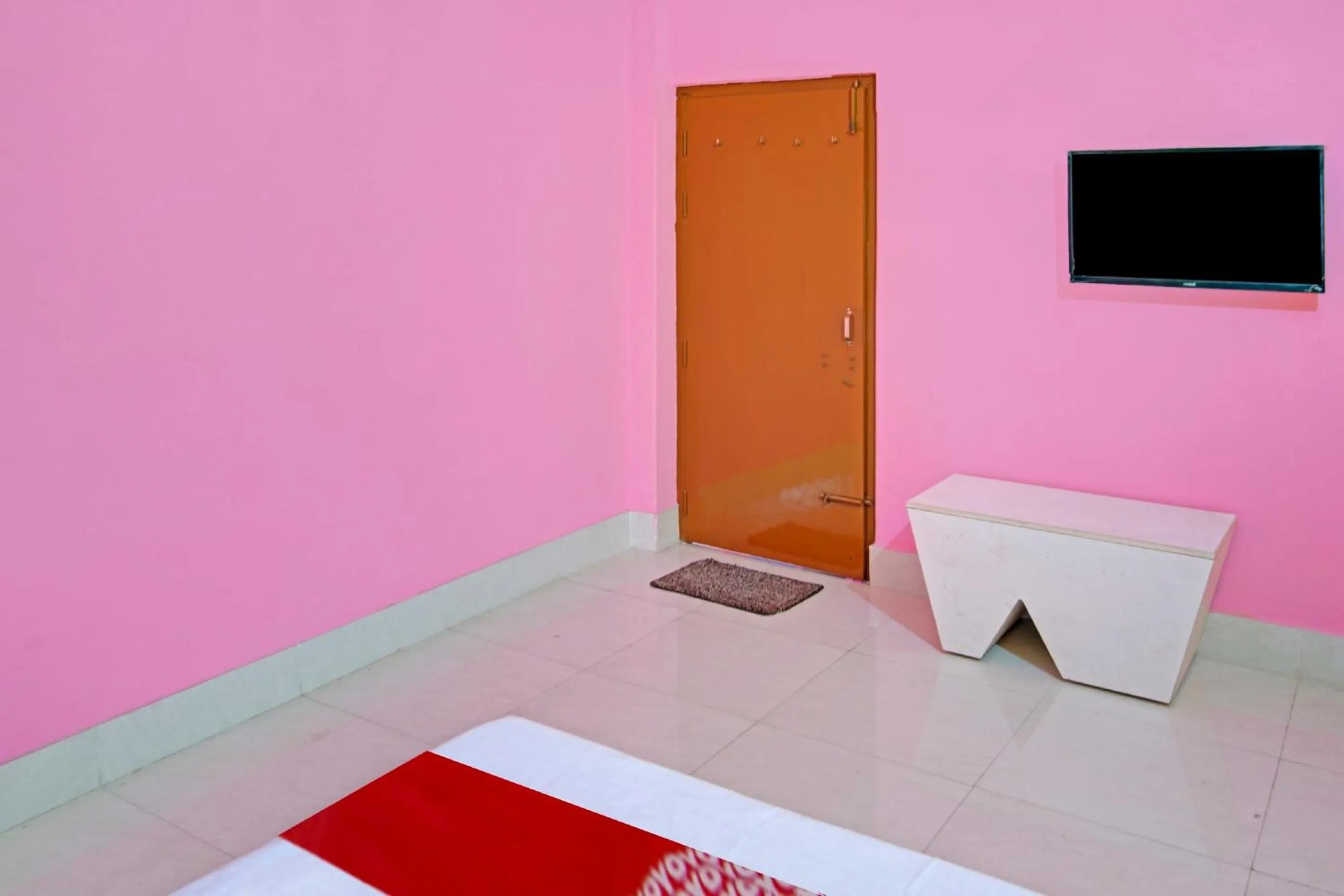 Bedroom in Hotel O Tiger Inn near Adamas University Barasat