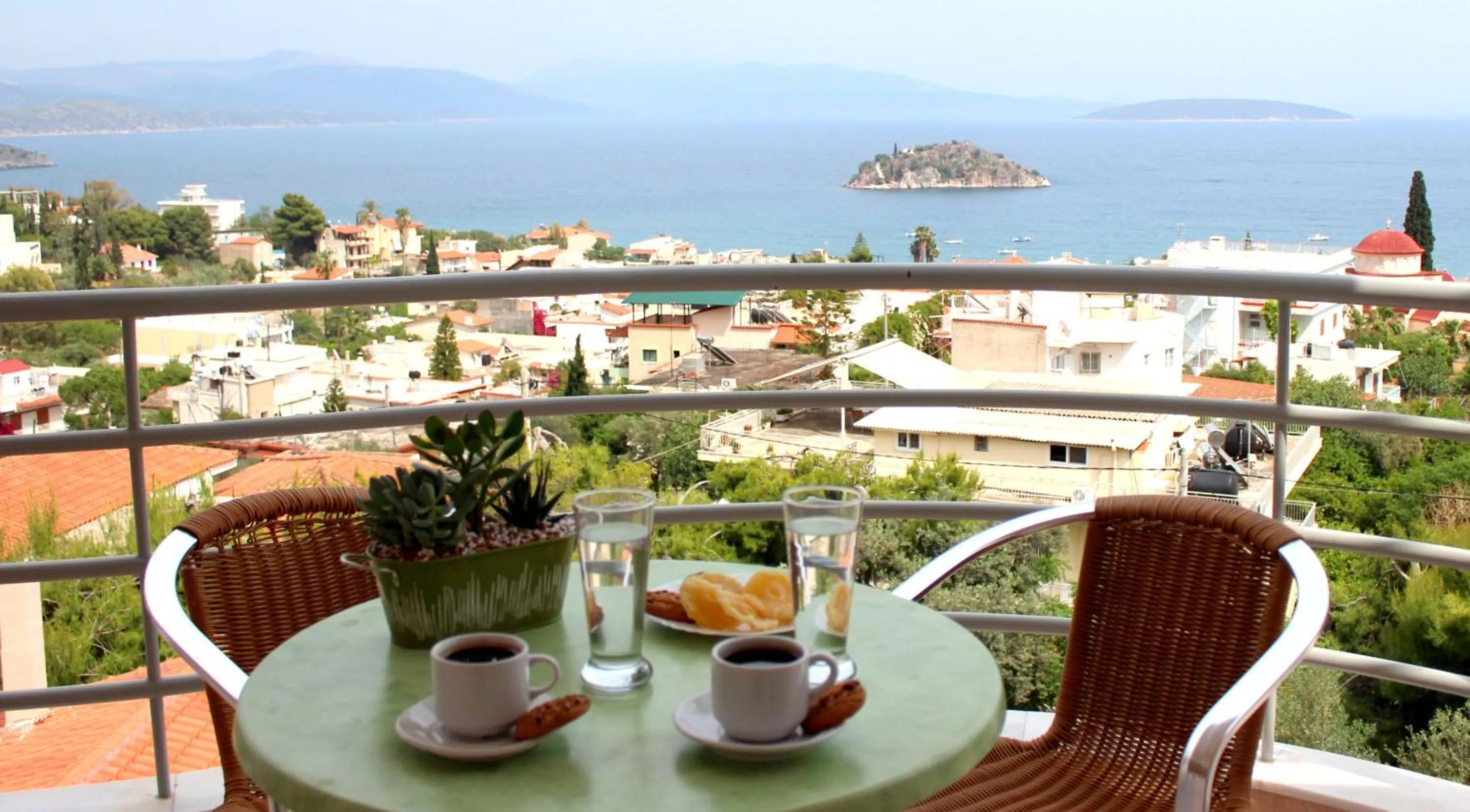 Amaryllis Hotel Apartments