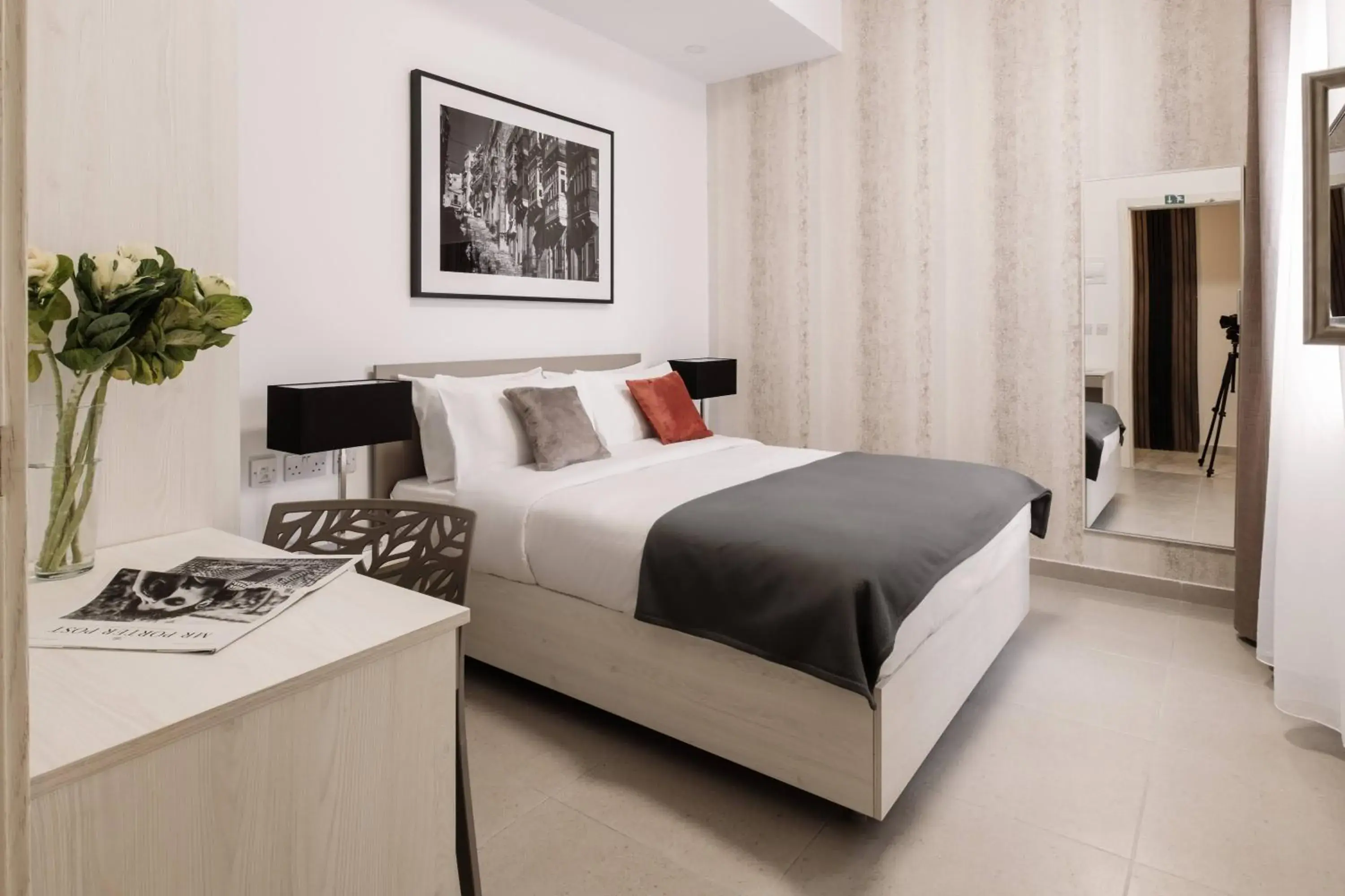 Bed in Urban Isle Bed in Urban Isle