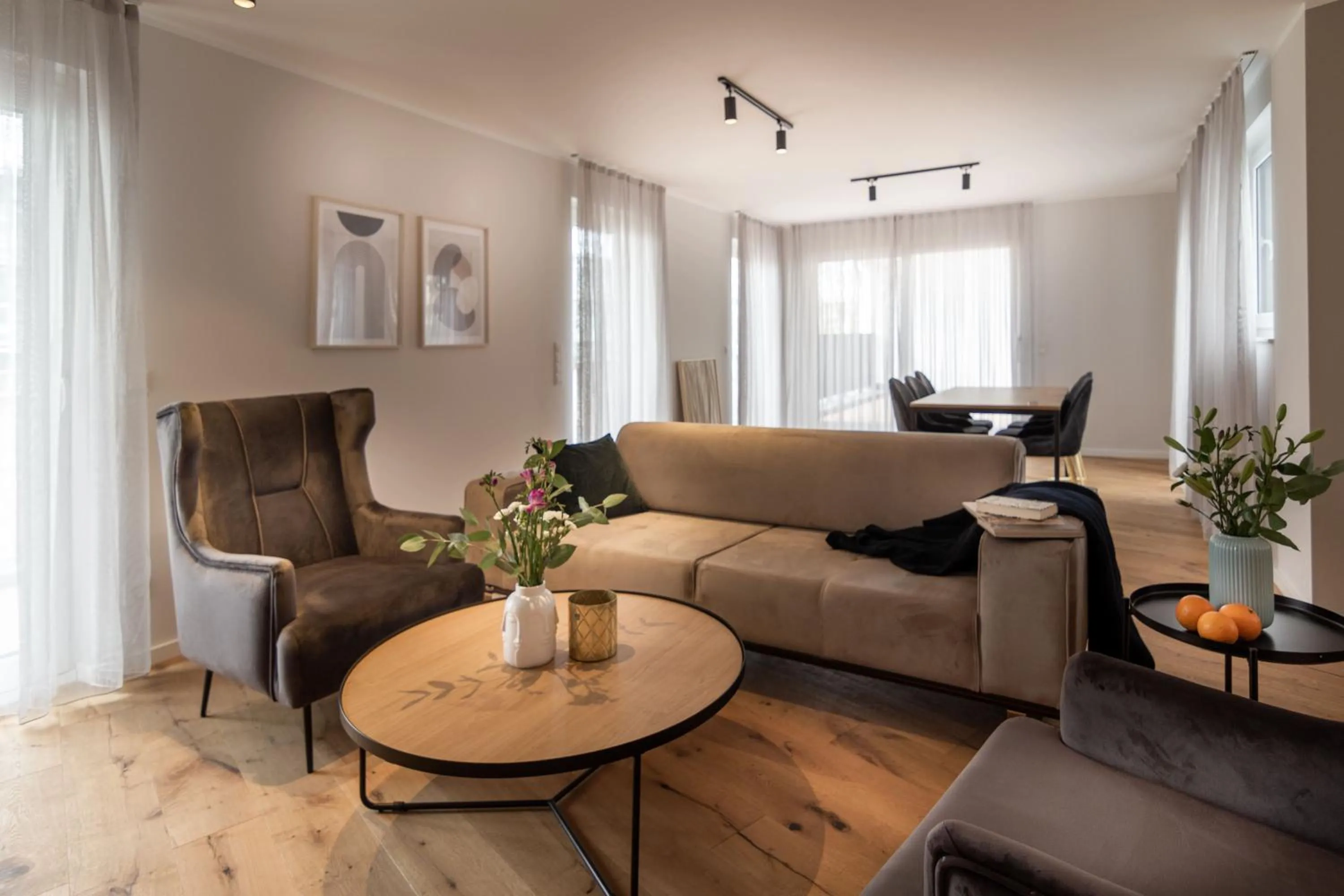 Living room in Sleep Inn Medienhafen Suites