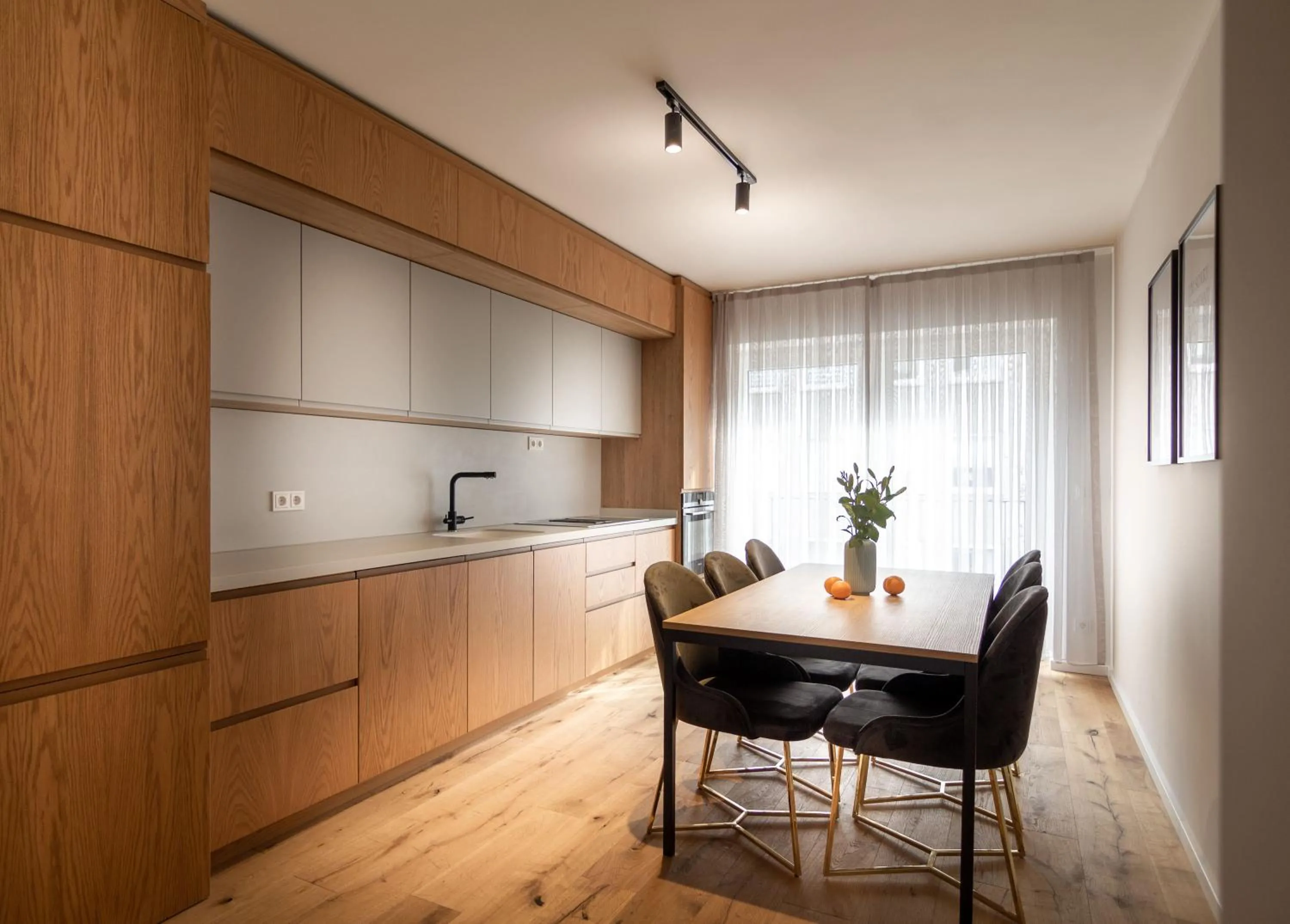 Kitchen or kitchenette in Sleep Inn Medienhafen Suites