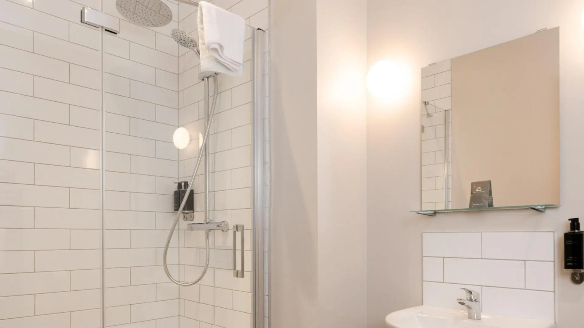 Shower in Marine Hotel Ballycastle