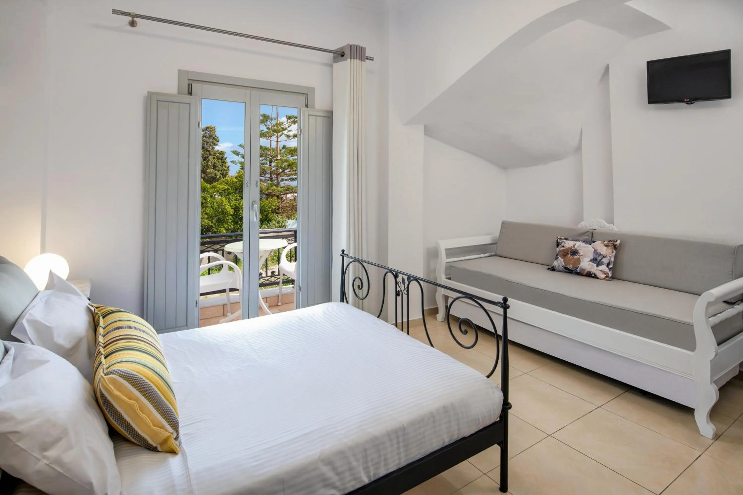Bed in Villa Soula