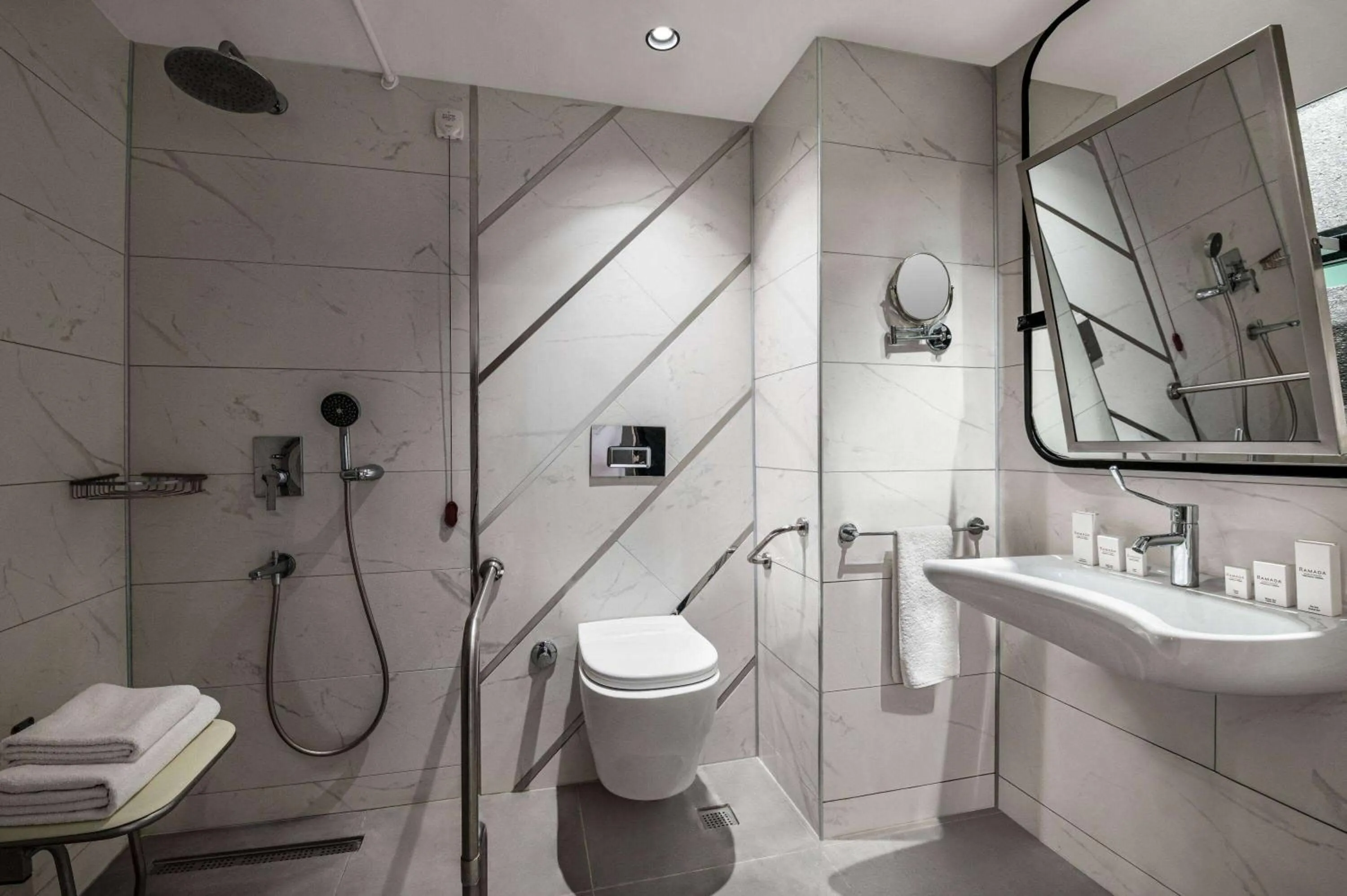 Shower in Ramada Resort by Wyndham Pamukkale Thermal