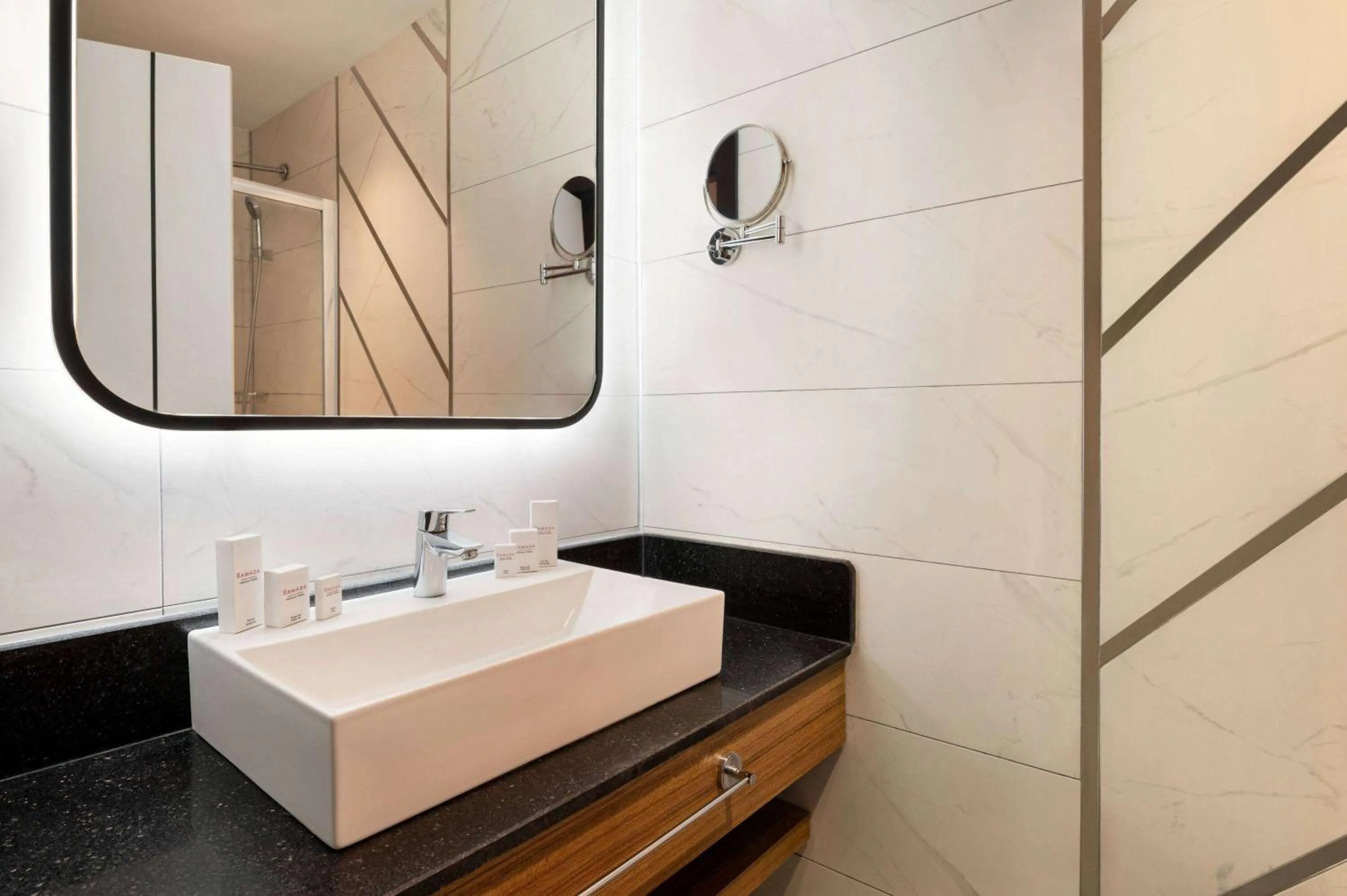 Bathroom in Ramada Resort by Wyndham Pamukkale Thermal