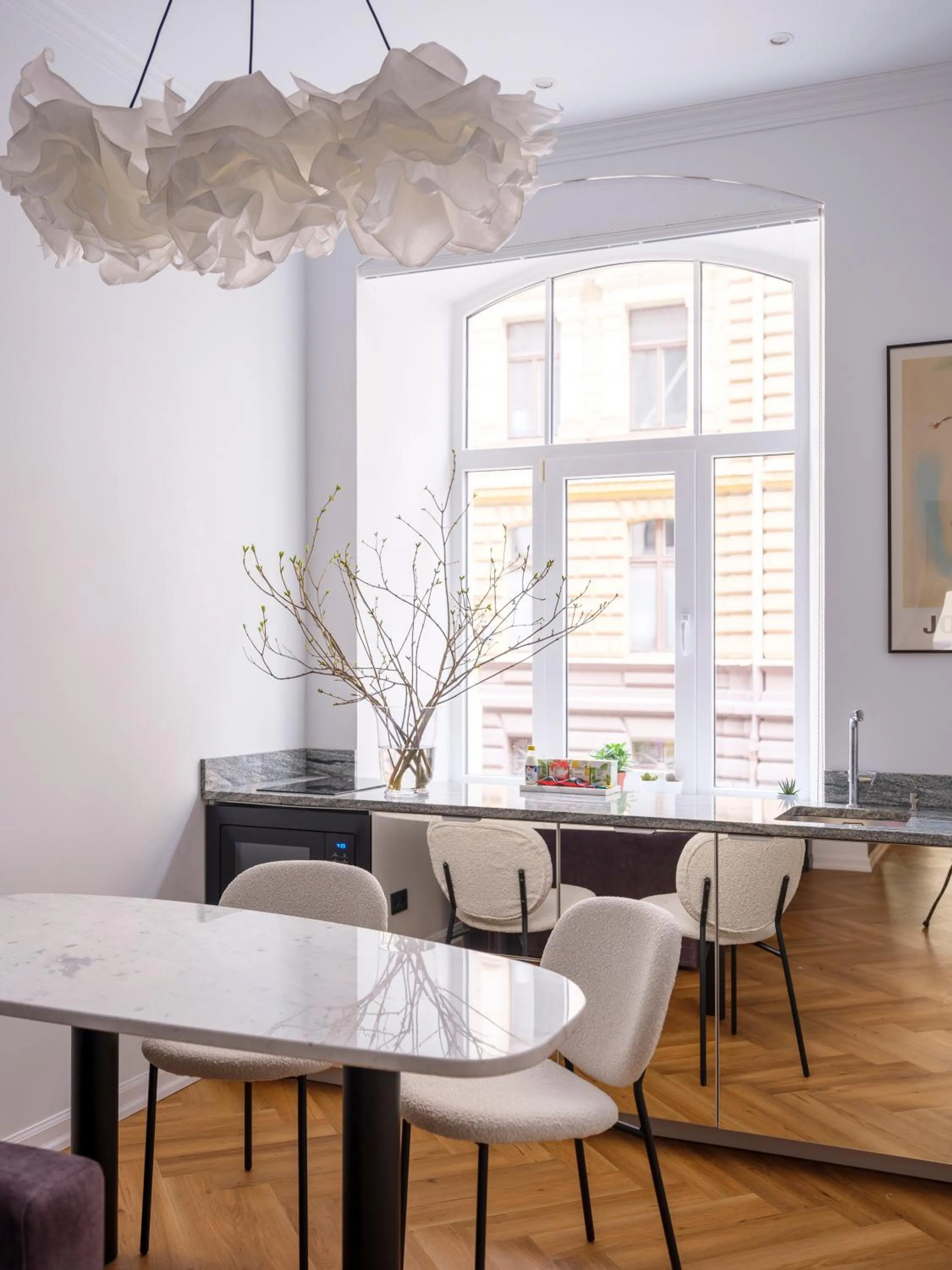 MIRO Rooms Skolas - quiet chic, free parking, self check-in