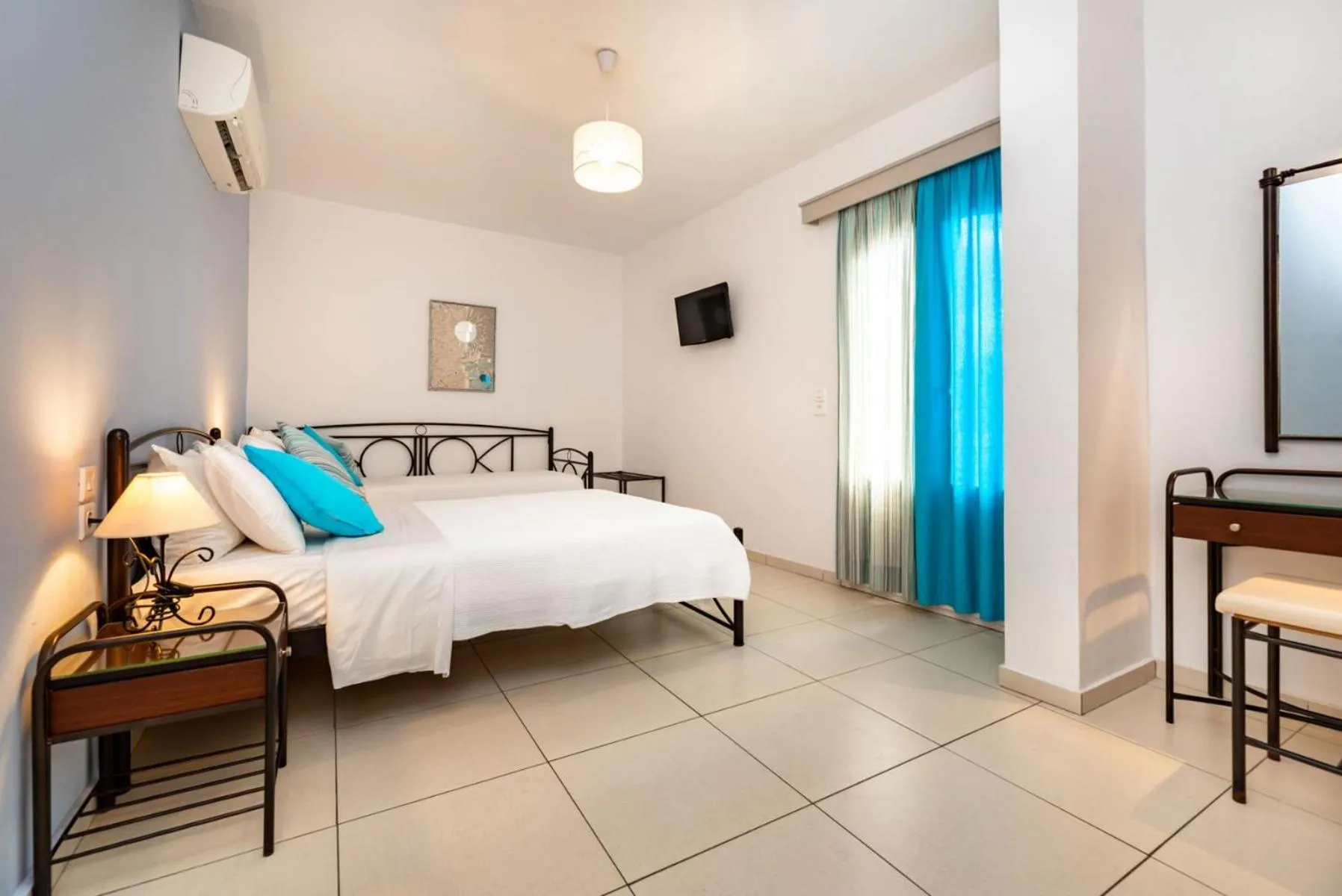 Bed in Stelios Place