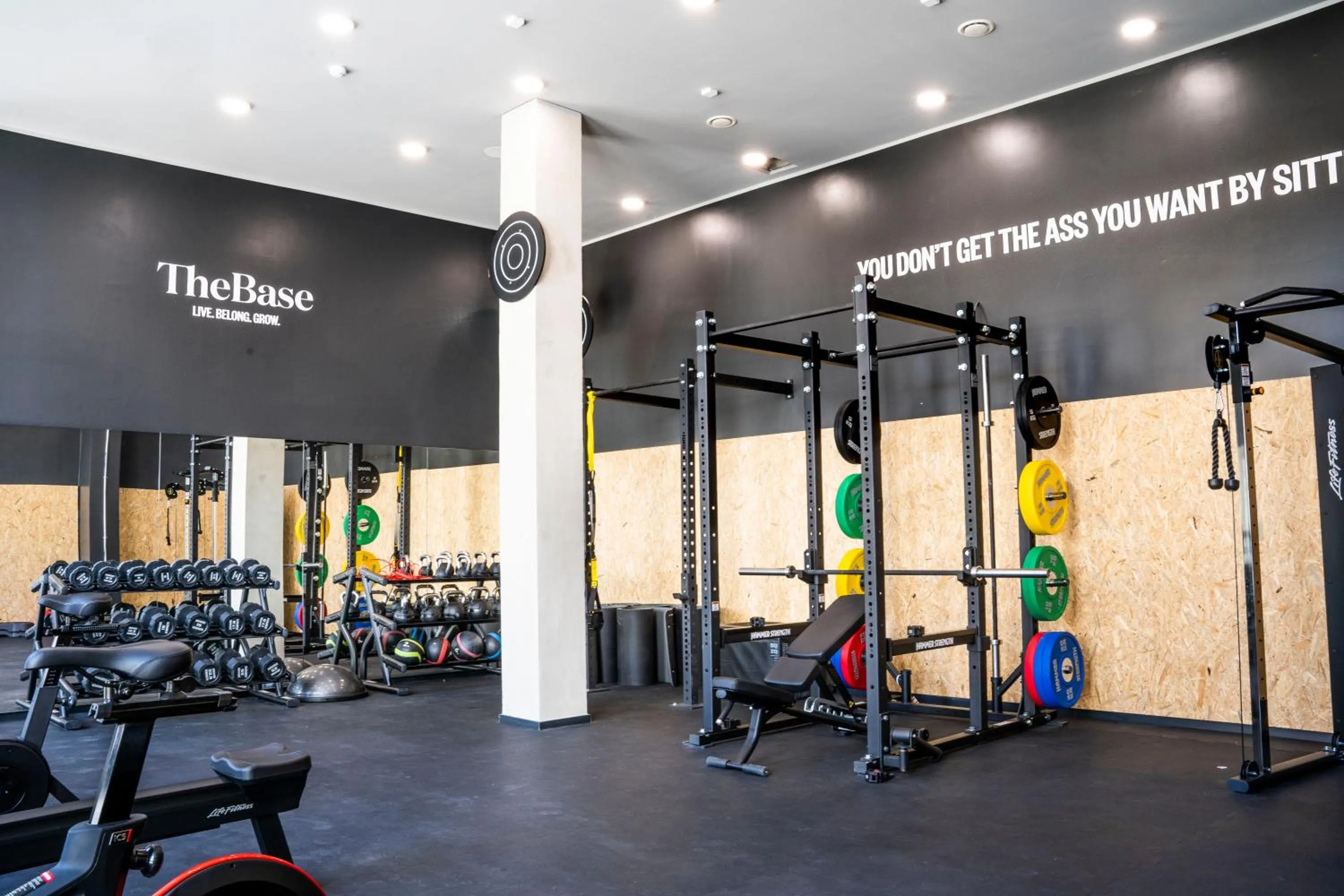 Fitness centre/facilities in The Base Berlin ONE