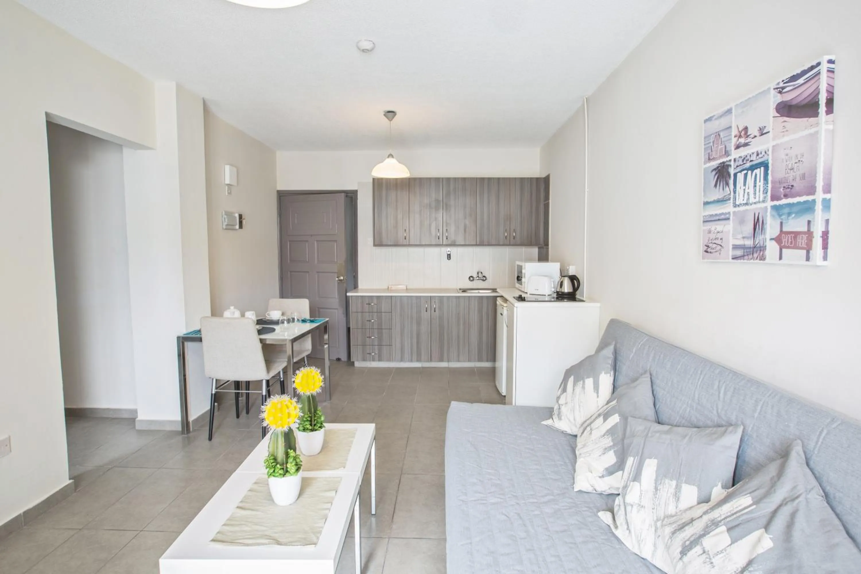 Ayia Napa Holiday Apartment So8