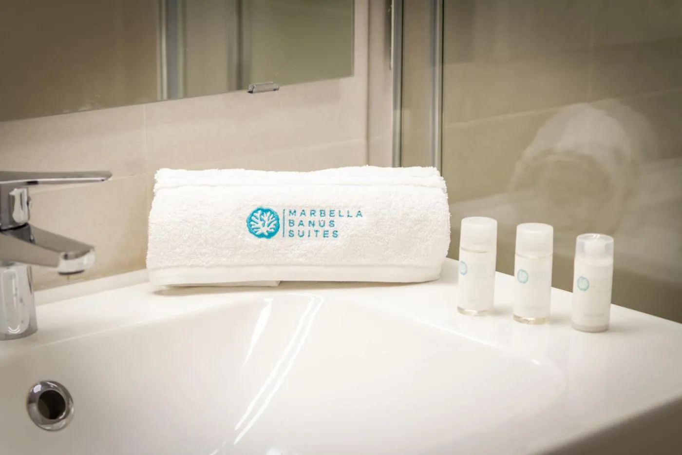 Property building in MARBELLA BANUS SUITES - Marbella Centre Soriano 56 Suite Apartment