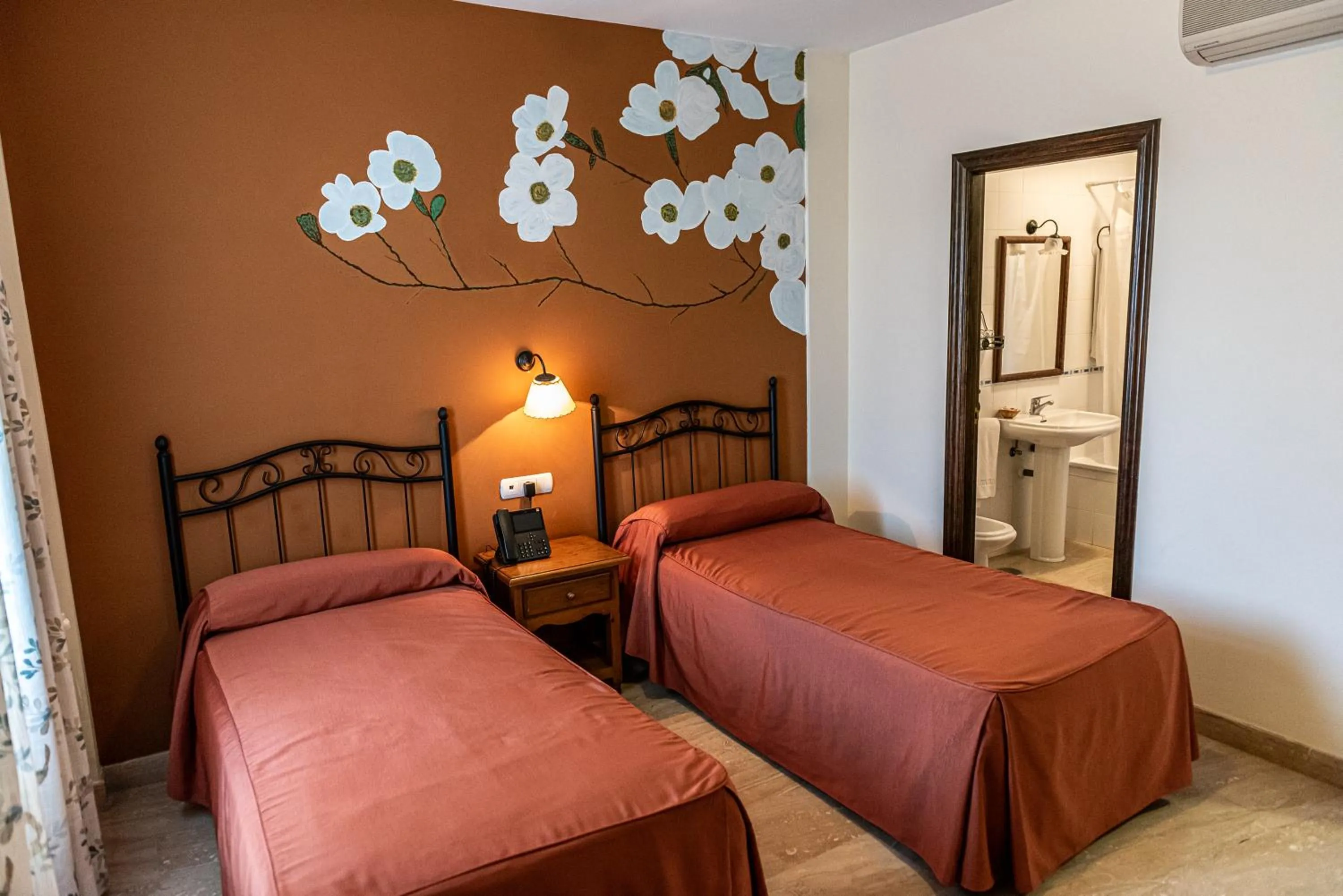 Bed in Hotel Las Rosas