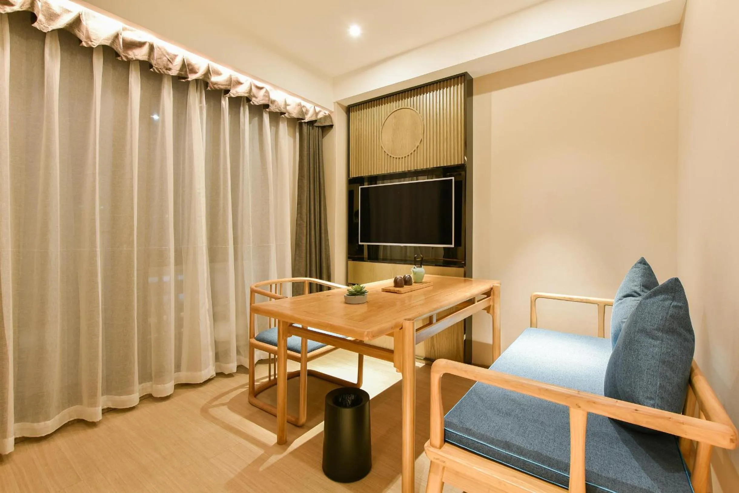 Seating area in Atour Hotel Beijing Fuxingmen