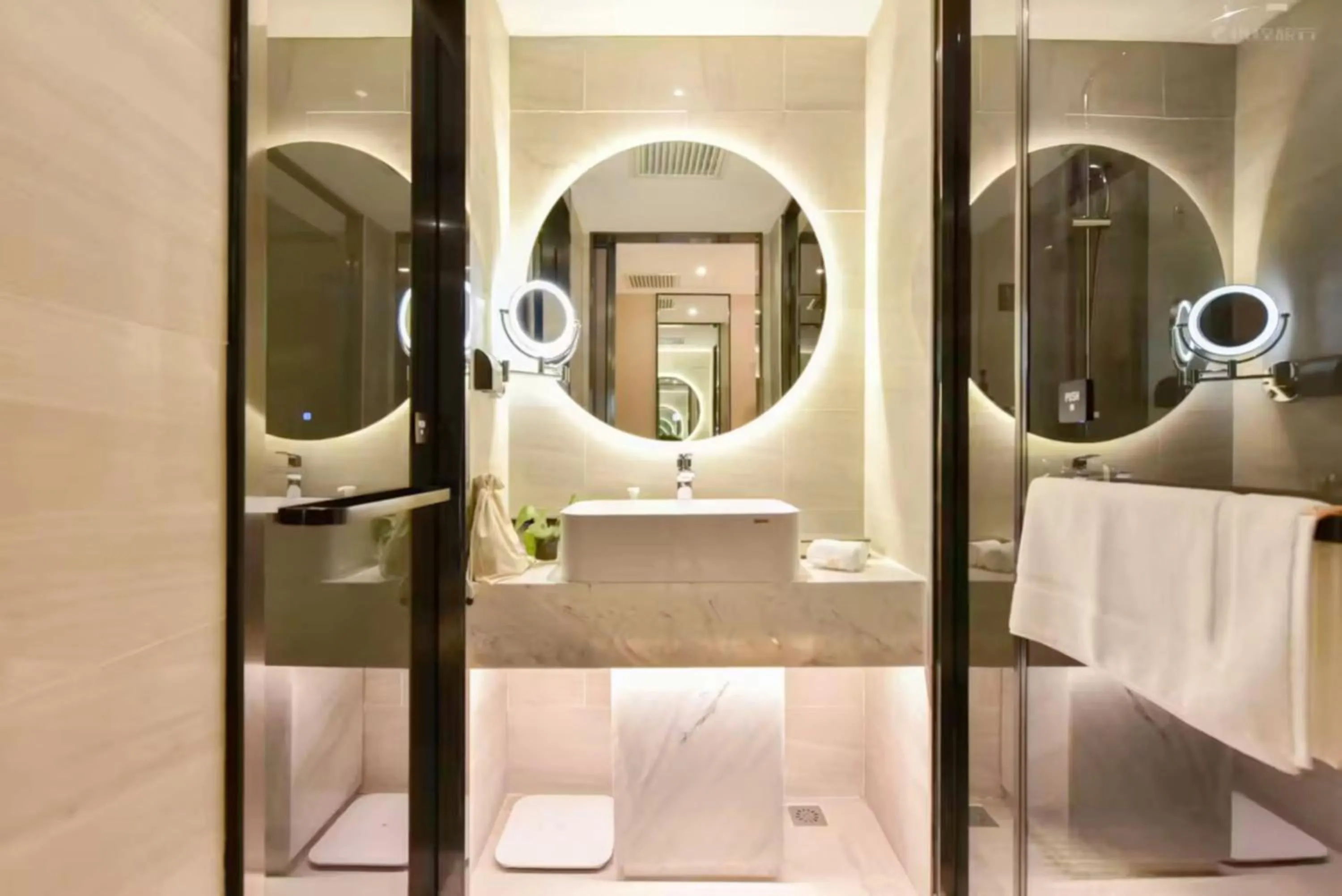 Toilet in Atour Hotel Beijing Fuxingmen