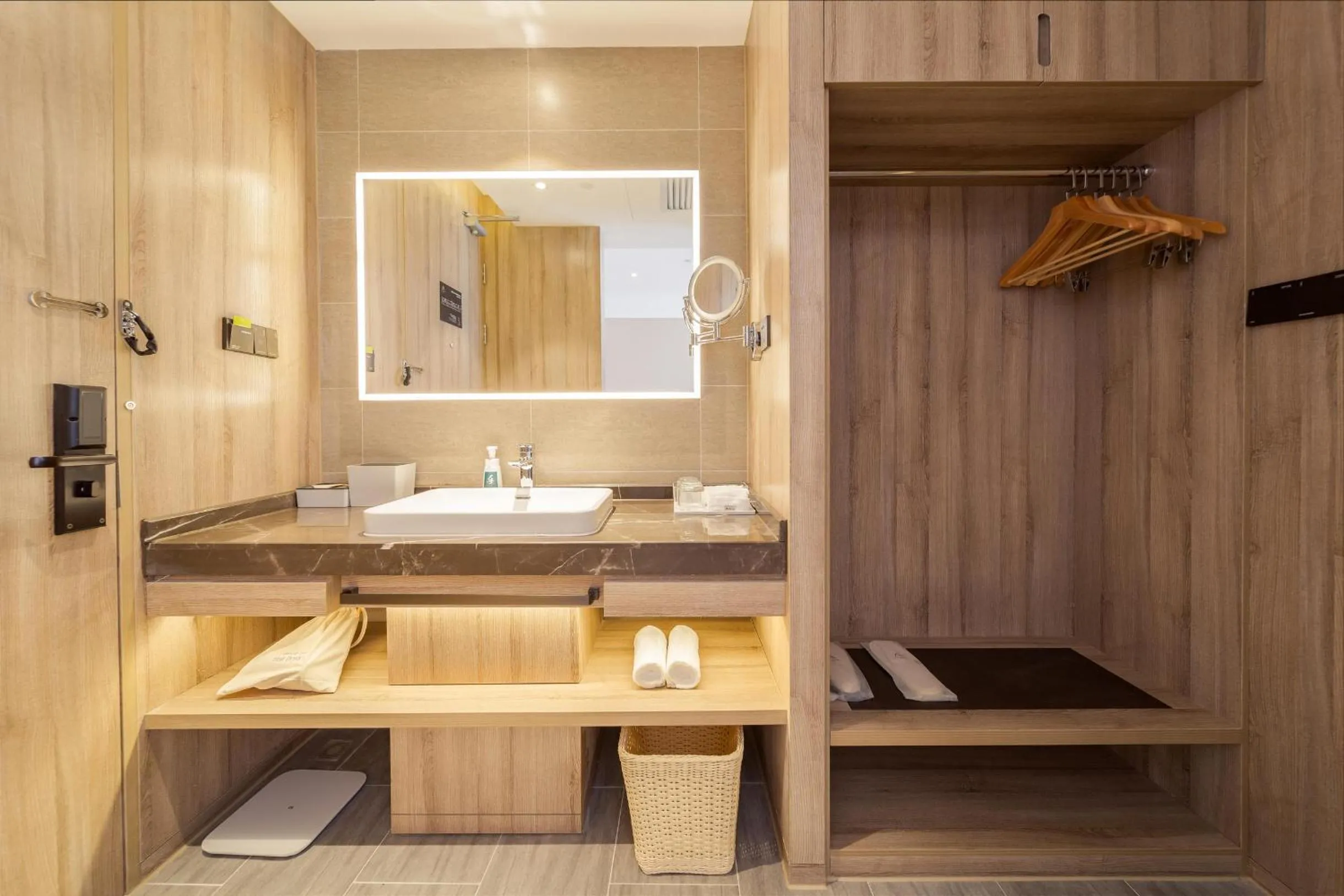 Atour Hotel Harbin Convention and Exhibition Center Nongken