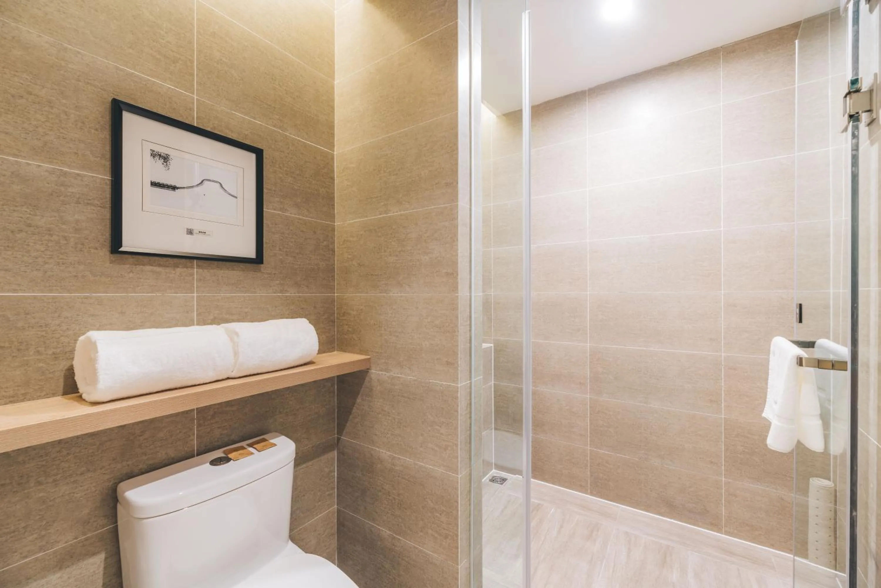 Shower in Atour Hotel Shanghai New International Expo Center Maglev Station