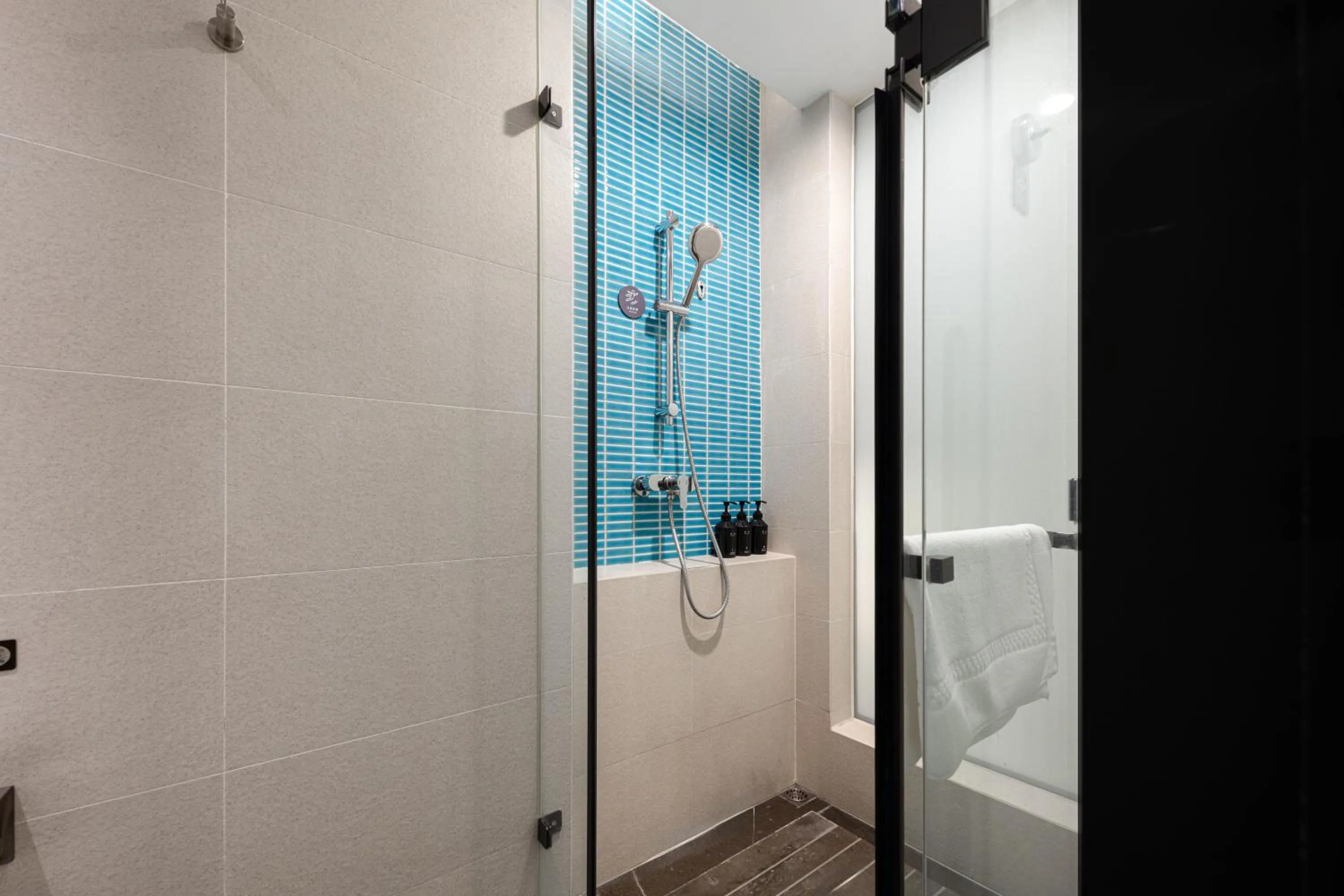 Photo of the whole room in Atour Hotel Shanghai Hongqiao Korea Street