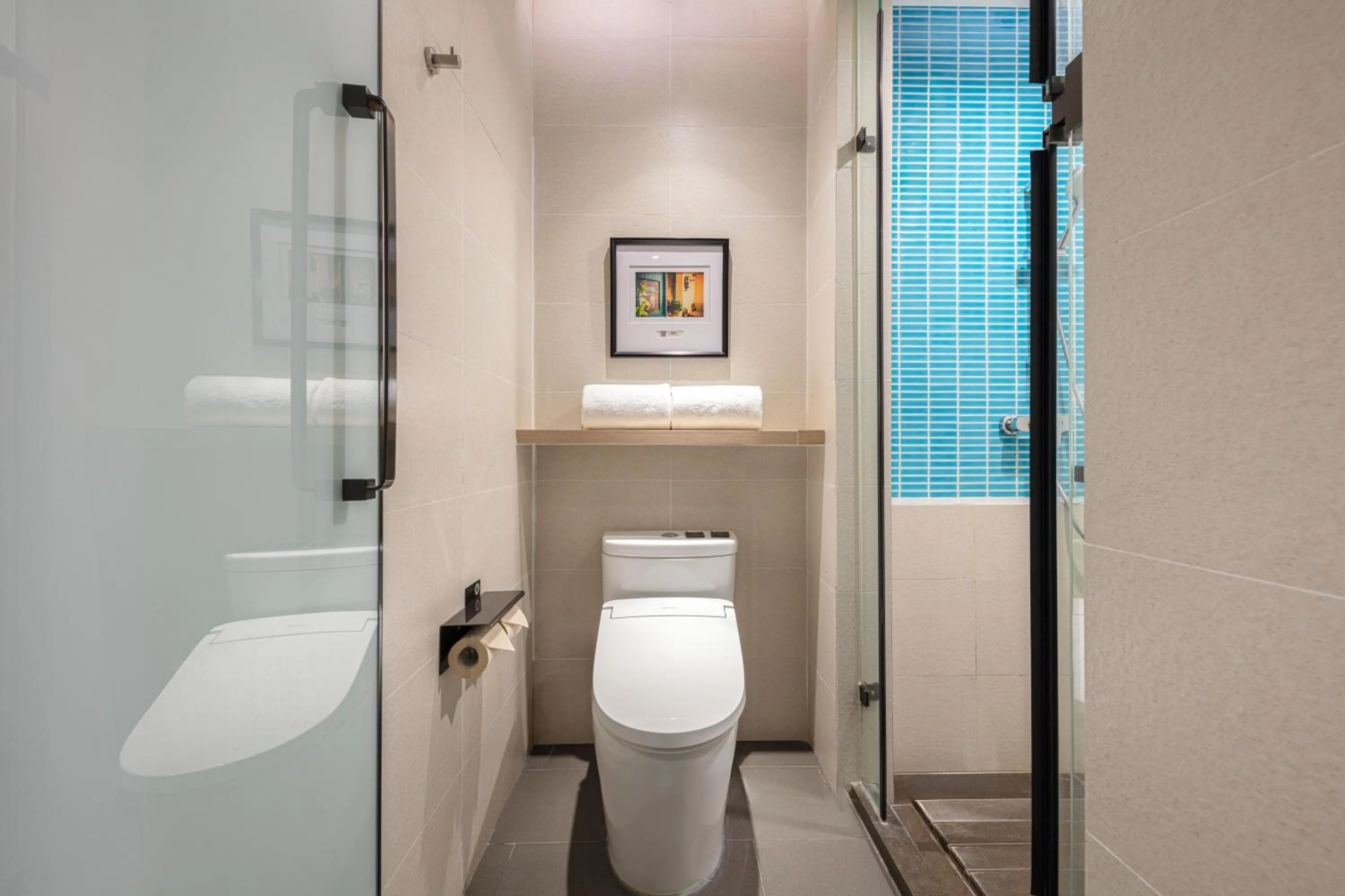 Toilet in Atour Hotel Shanghai Hongqiao Korea Street