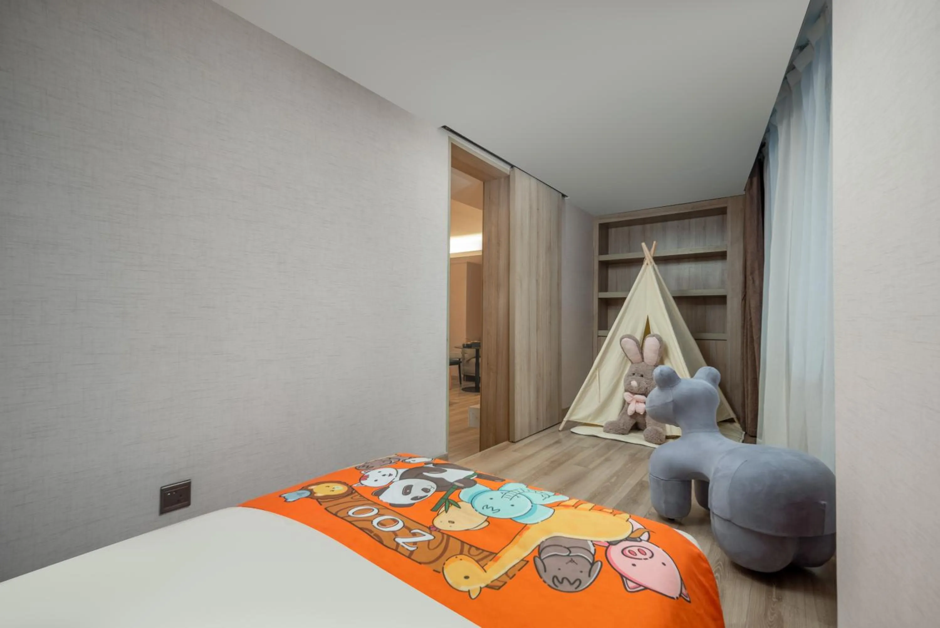 Bed in Atour Hotel Qingdao Olympic Sailing Center May Fourth Square