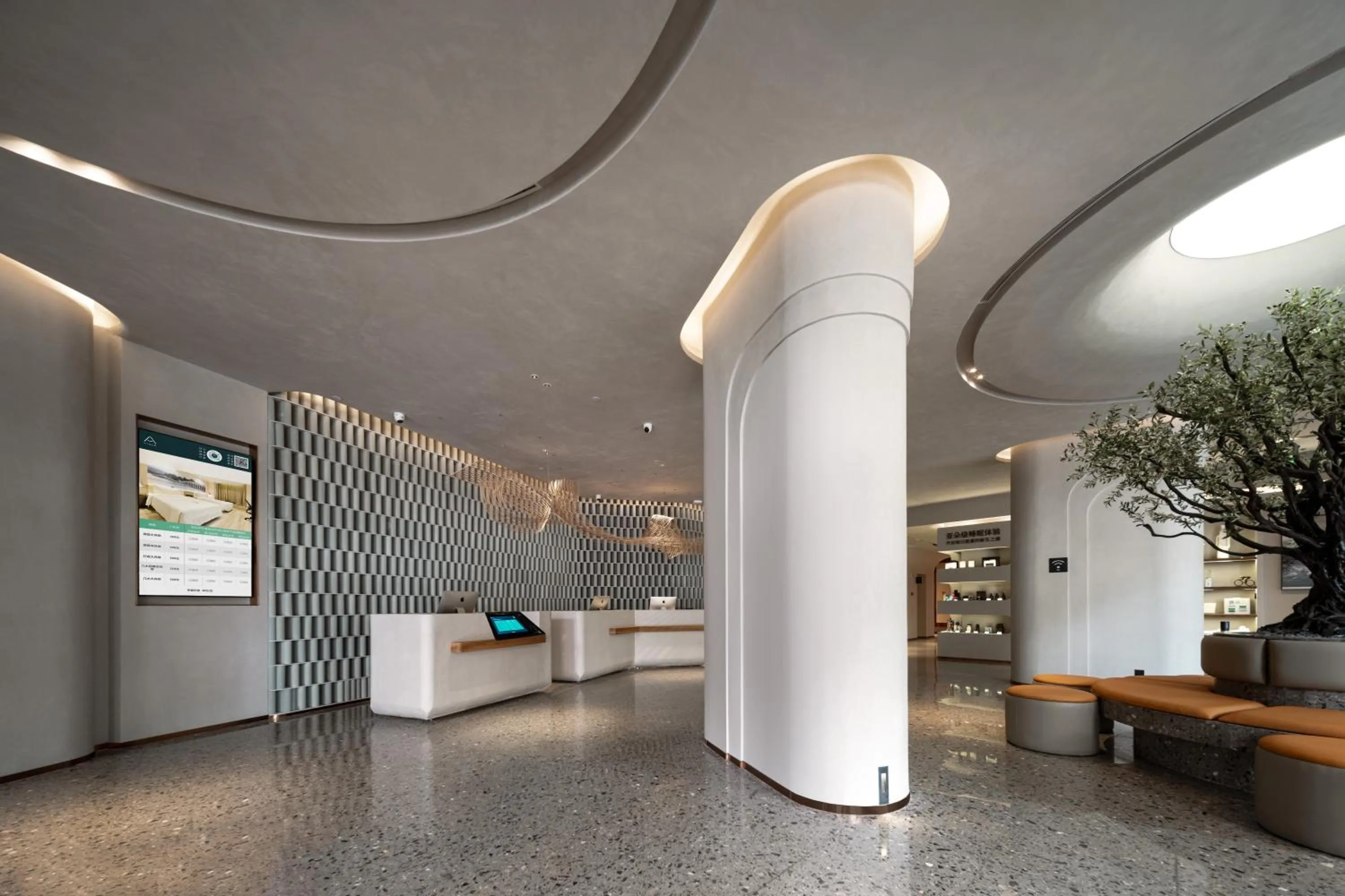 Atour Hotel Qingdao Olympic Sailing Center May Fourth Square